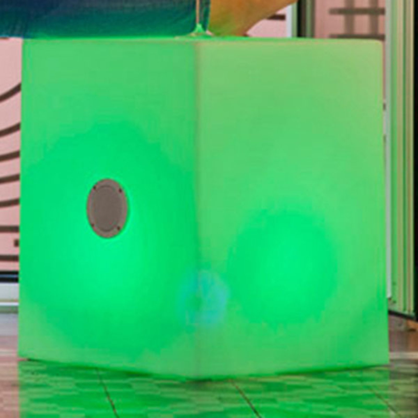 Cubo Newgarden Cuby Play LED pila 43 x 43 cm