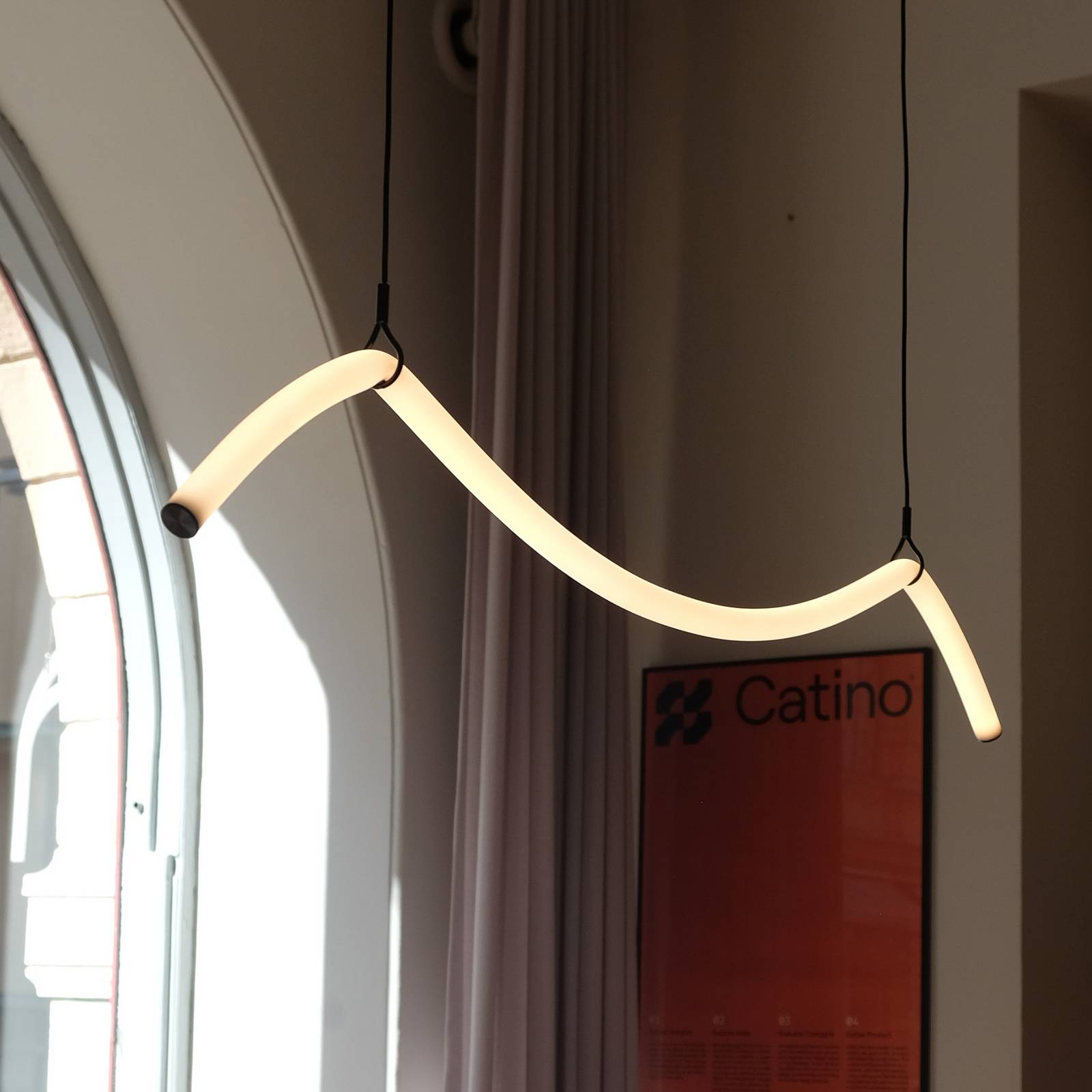 Markslöjd LED-Hängeleuchte Melt, schwarz/weiß, 112 cm lang günstig online kaufen