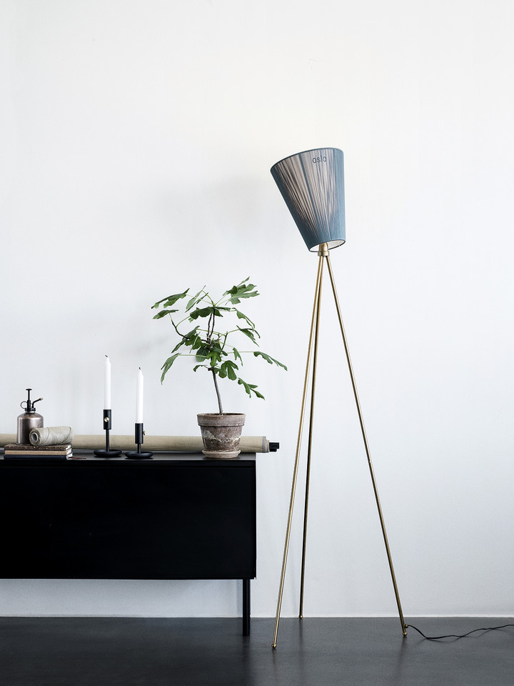 Northern Oslo Wood Golvlampa Stål/Grøn, beige från Northern