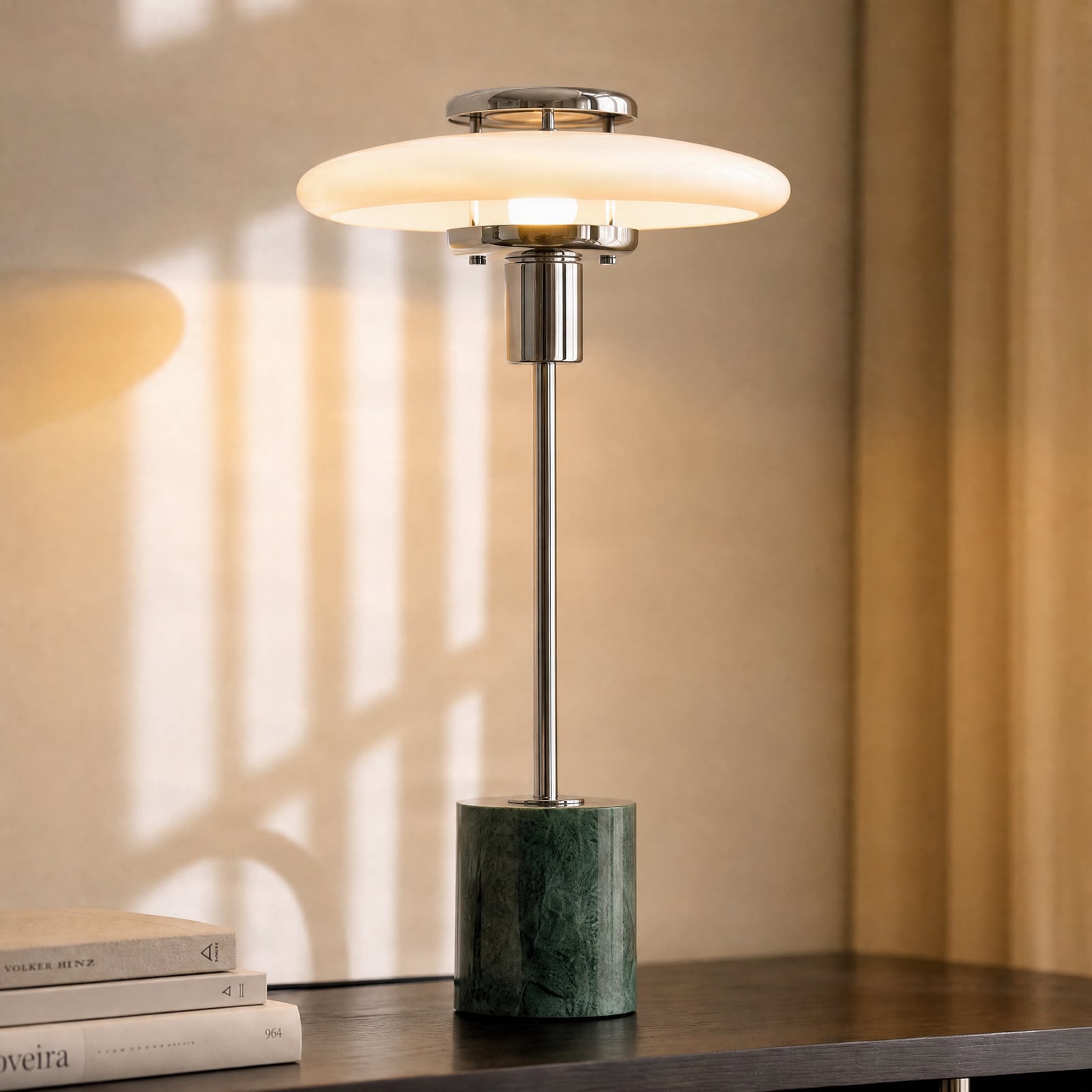Lindby Tischlampe Branford, Retro, weiß/grün Opalglas/Marmor