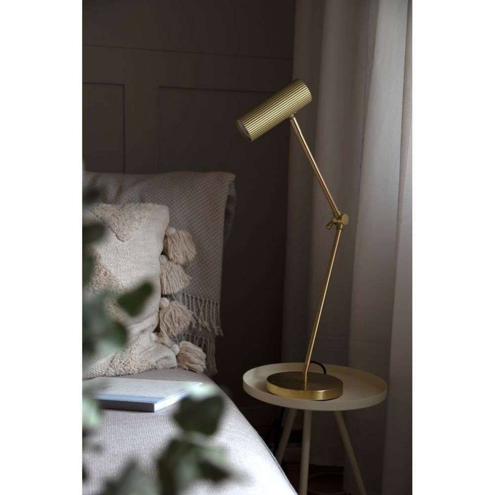  Globen Lighting Globen Lighting Tischlampe Hubble Read, Messing Höhe 45 Cm 
