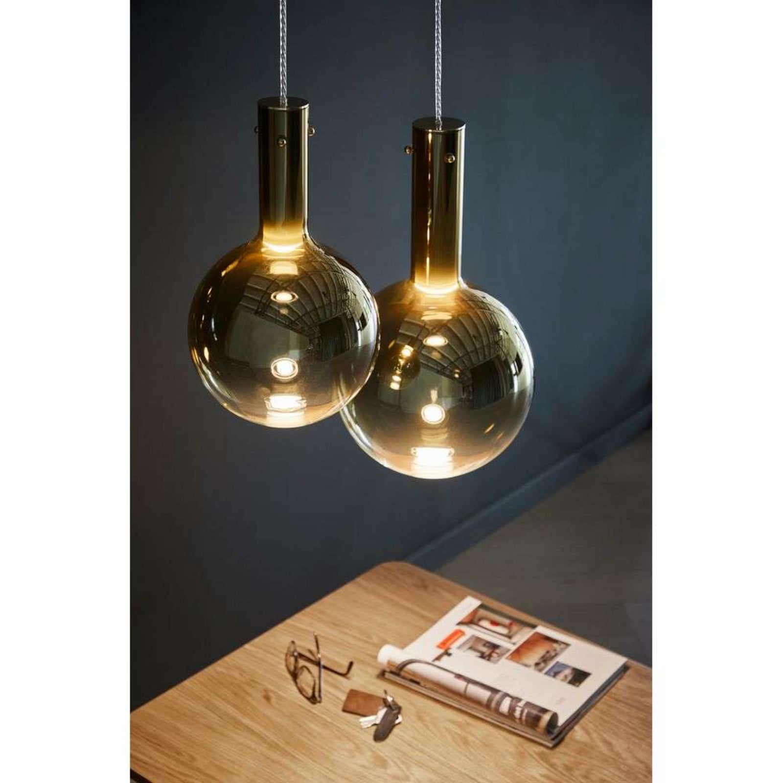 Raindrop 25 Pendel Gold LOOM DESIGN - Stue - Glas billede