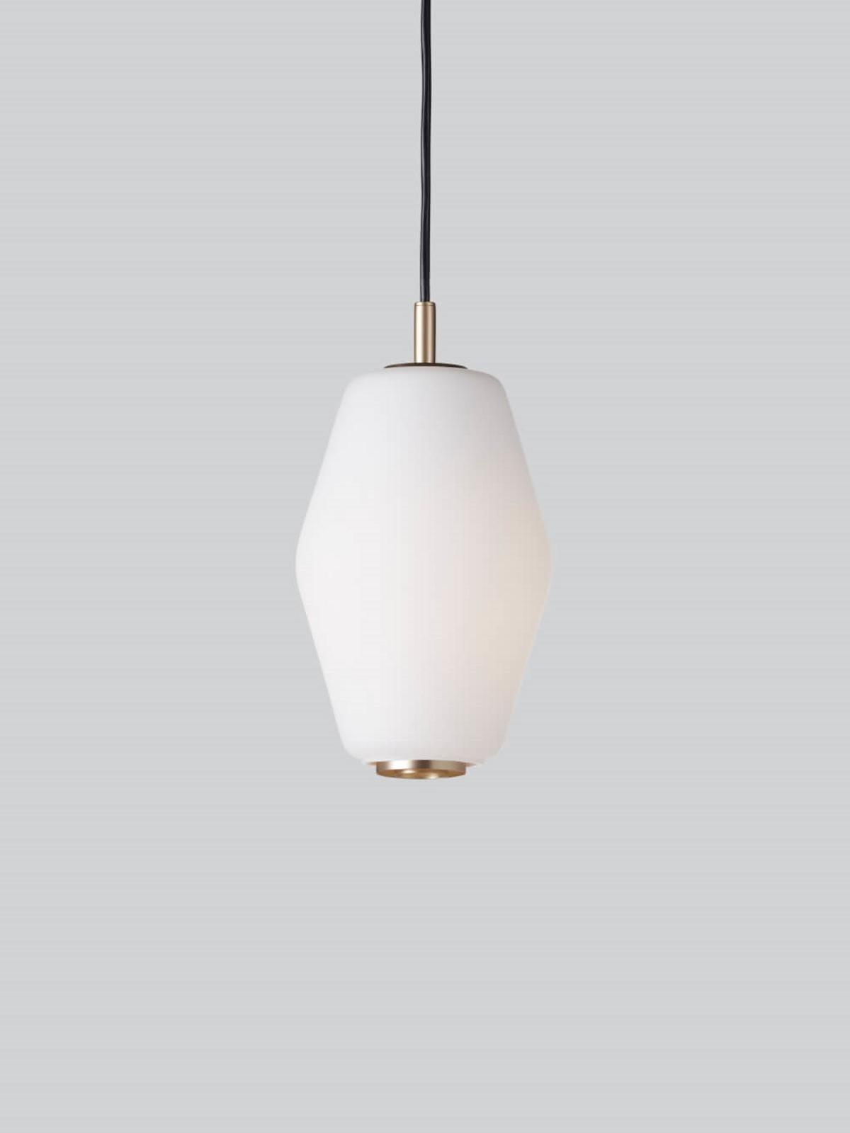 Dahl Small Závěsná Lampa Opal Glas White/Brass - Northern