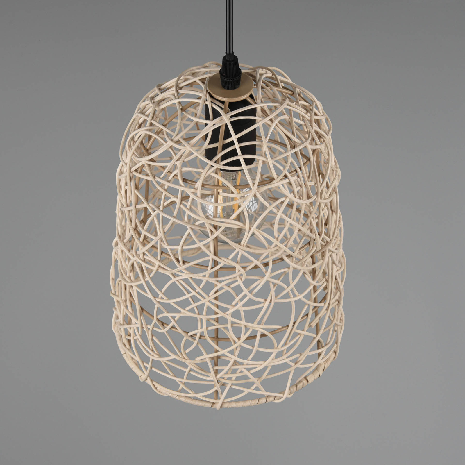 Lovis pendant light, rattan mesh, one-bulb