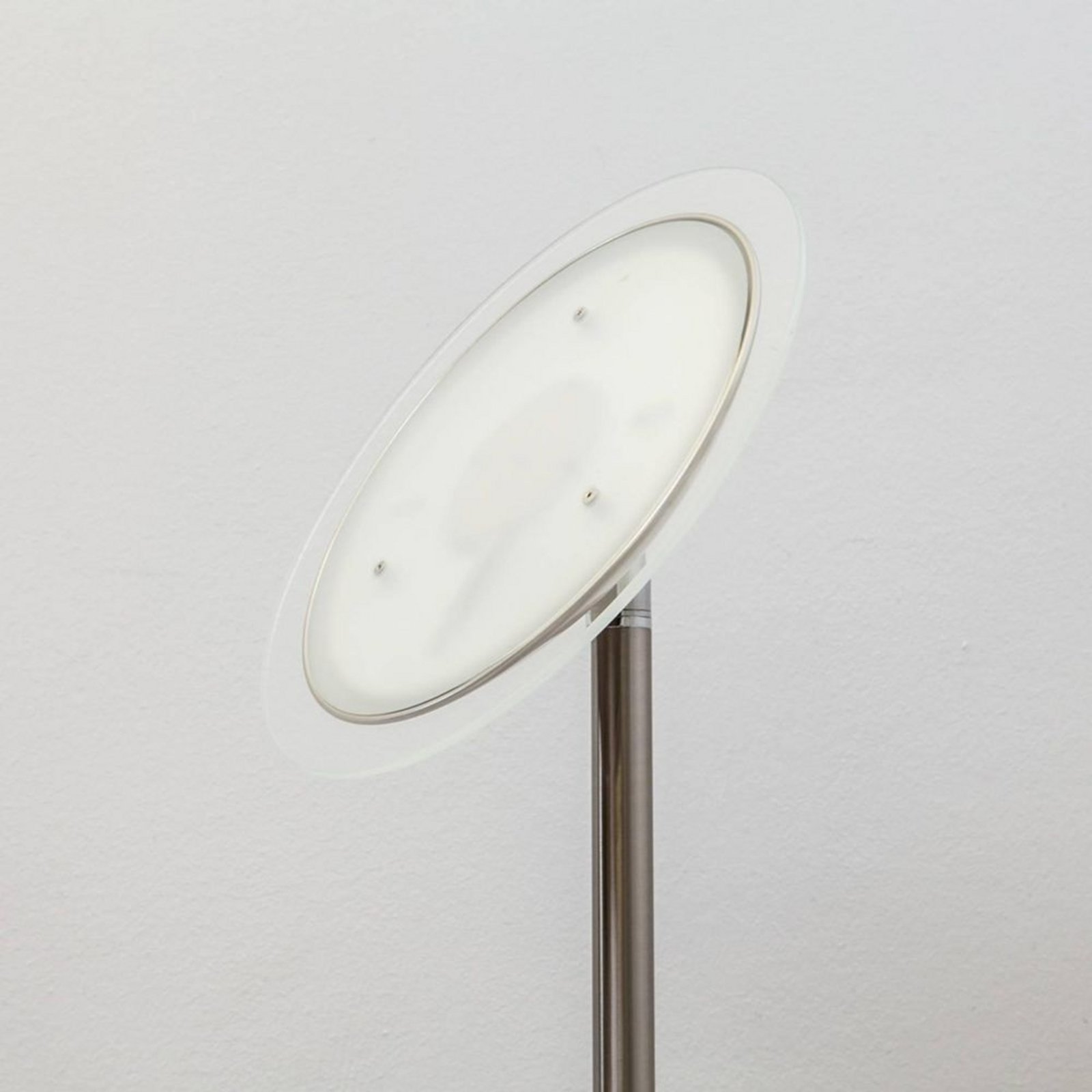 Malea LED Lámpara de Pie w/Arm Matt Nickel - Lindby