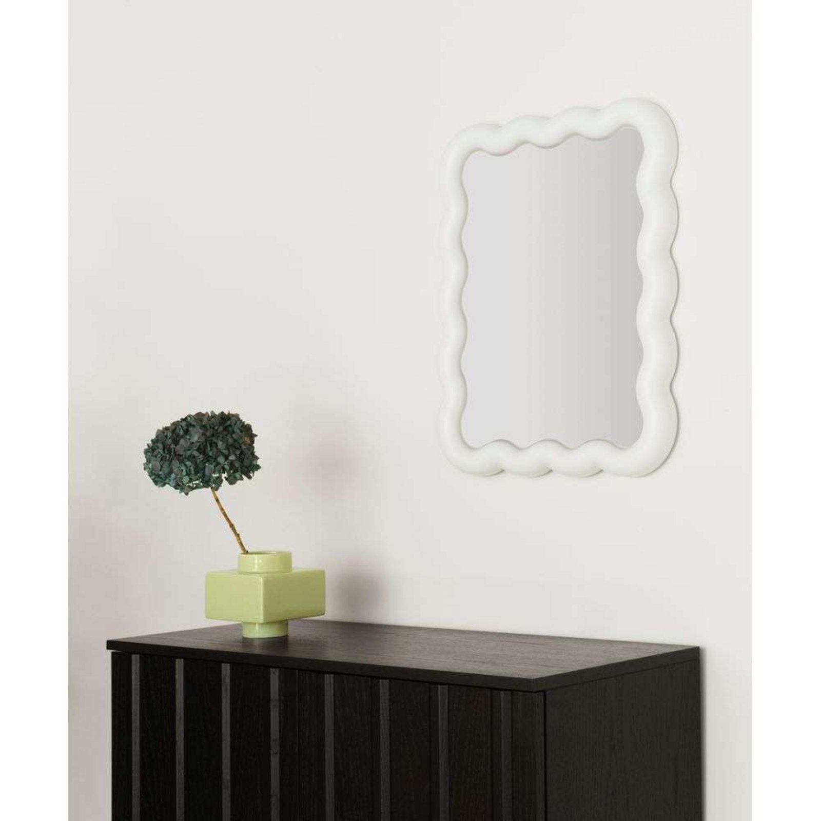 Illu Mirror 65x50 White - Normann Copenhagen