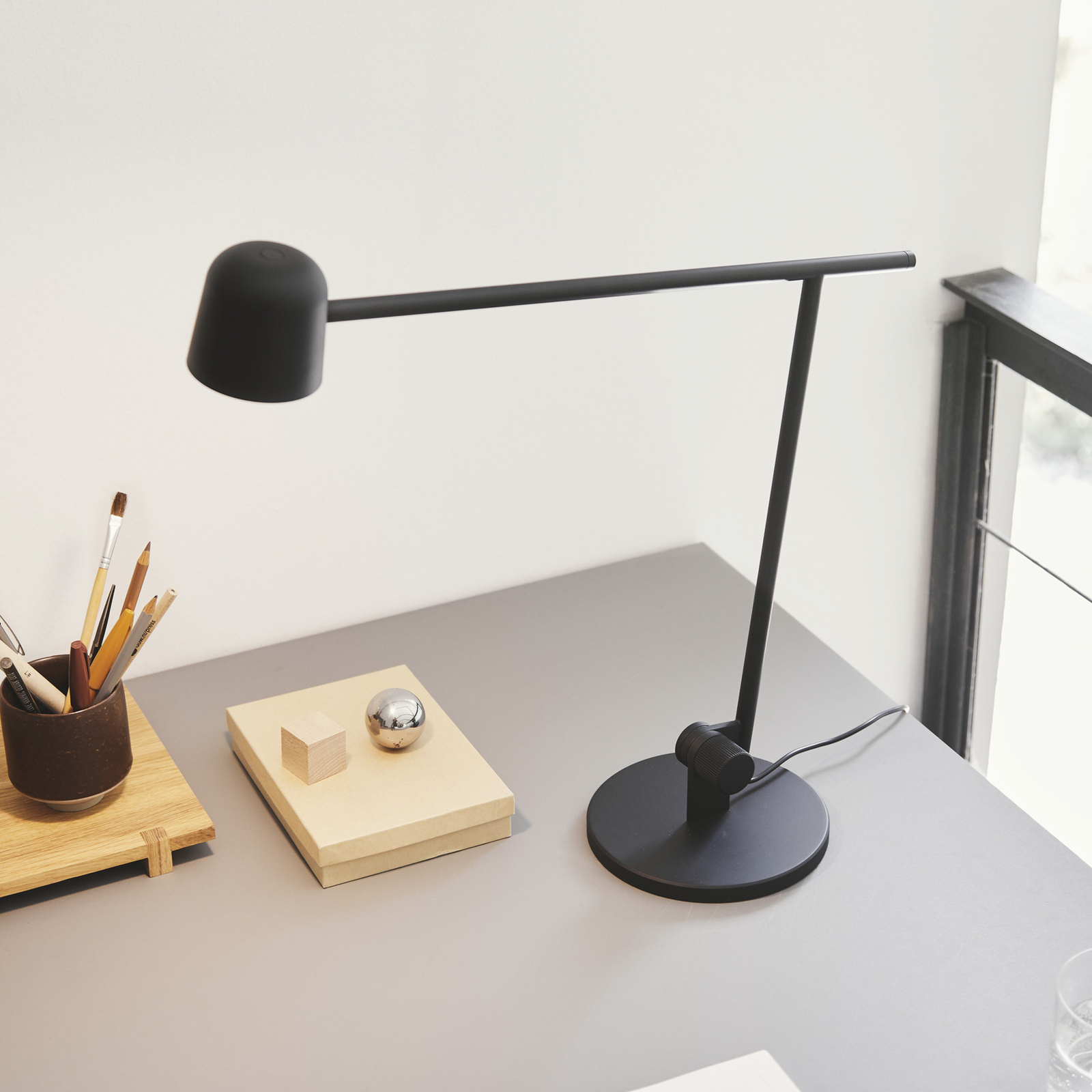 Satellite Tafellamp Matt Black - Frandsen