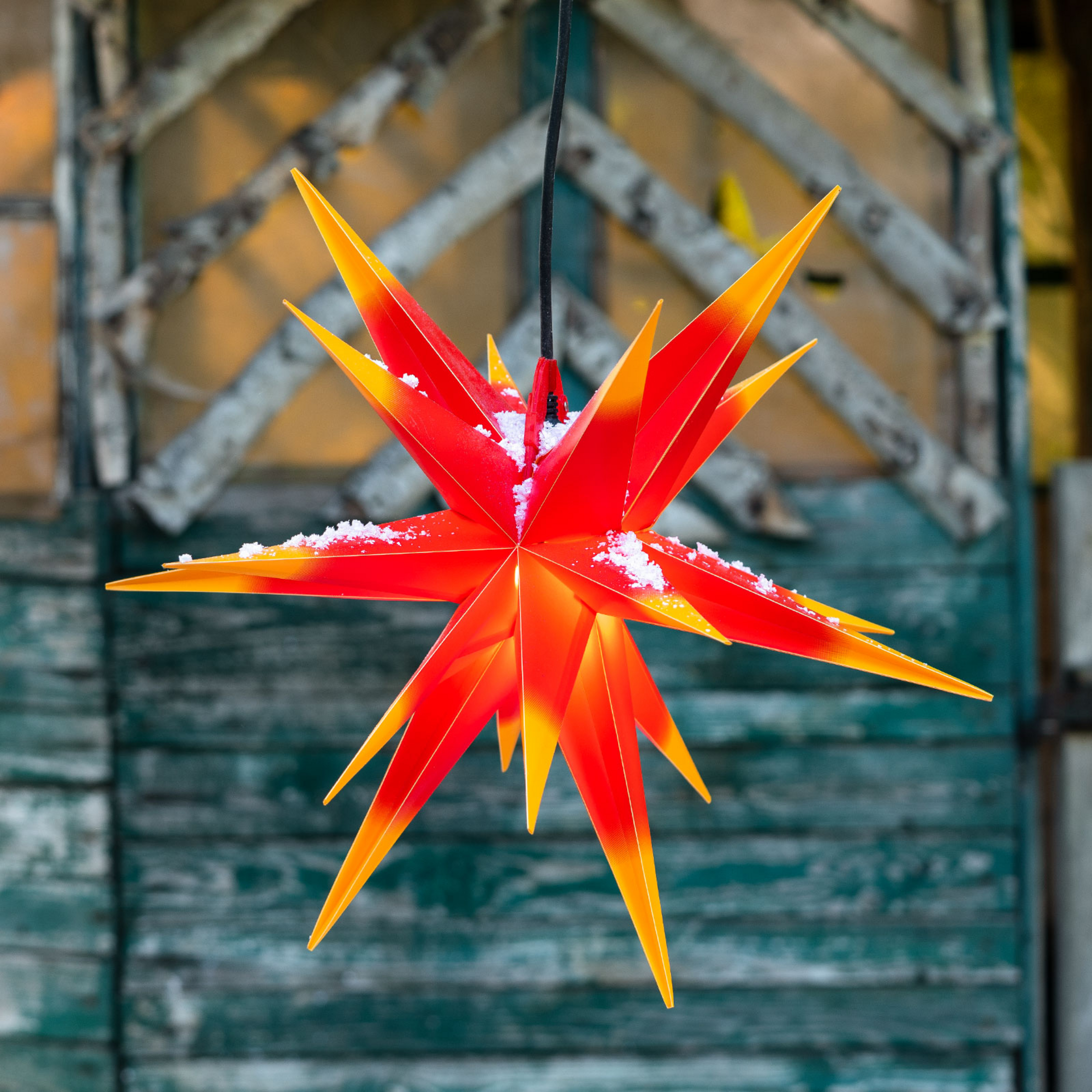 Stella Ganesha 18 punte per esterni, rosso-giallo