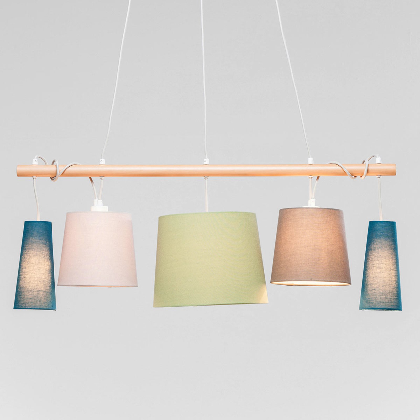 Kare KARE Parecchi Nordic hanging light, pastel colours, for Living / Dining Room, beech wood, plastic, E27, 40 W, energy efficiency: A++, L: 107 cm, W: 30 cm, H: 37 cm