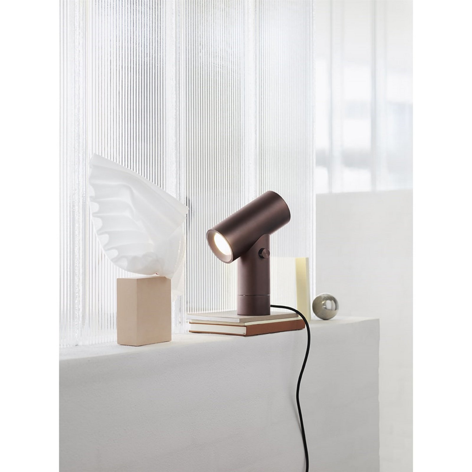 Beam Lampă de Masă Umber - Muuto