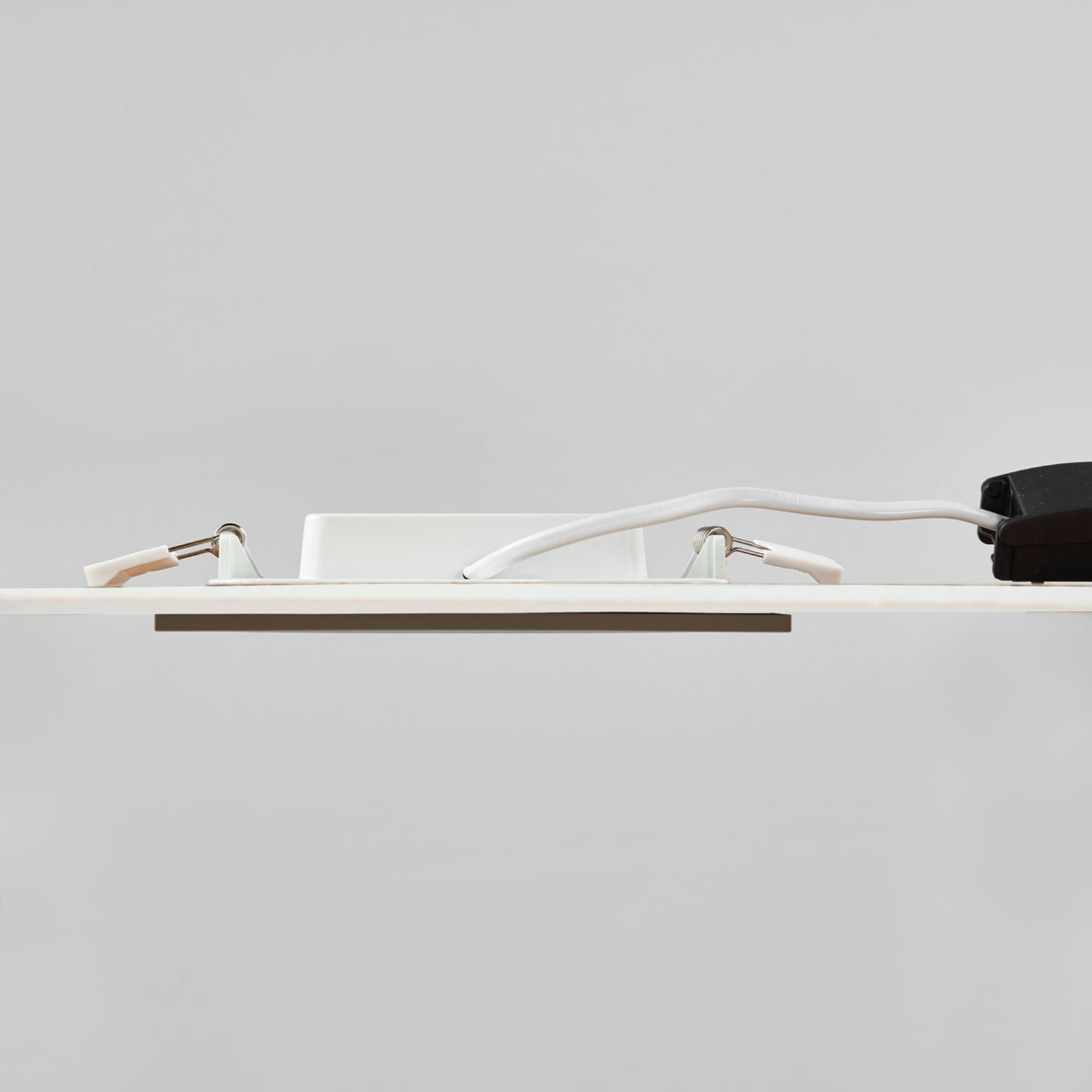 LED-inbyggnadslampa Joki silver 3000K kantig 16 cm