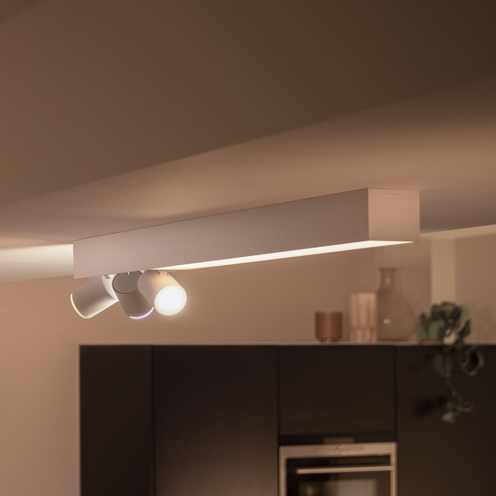 Projetor de teto Philips Hue Centris LED, branco, 3 lâmpadas, RGB CCT