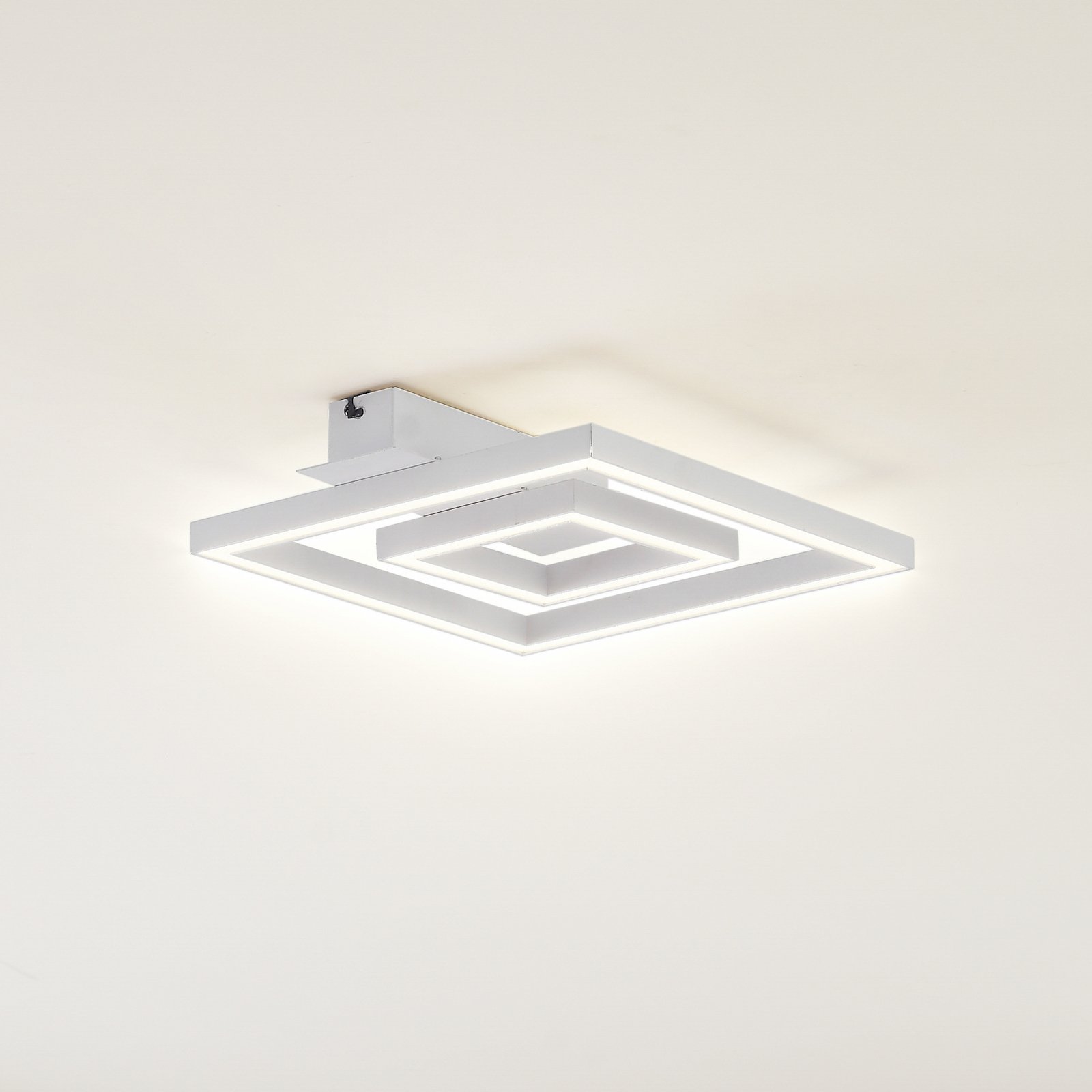 Lindby LED stropna svjetiljka Madamo, bijela, 30 cm, 3000K