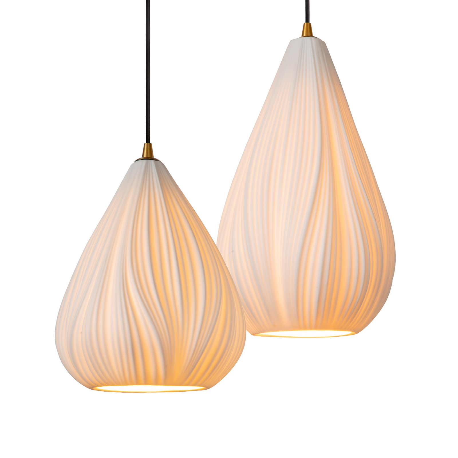 Cinzia-riippuvalo, valkoinen/musta, Ø 55 cm, posliini, 4-lamppuinen.