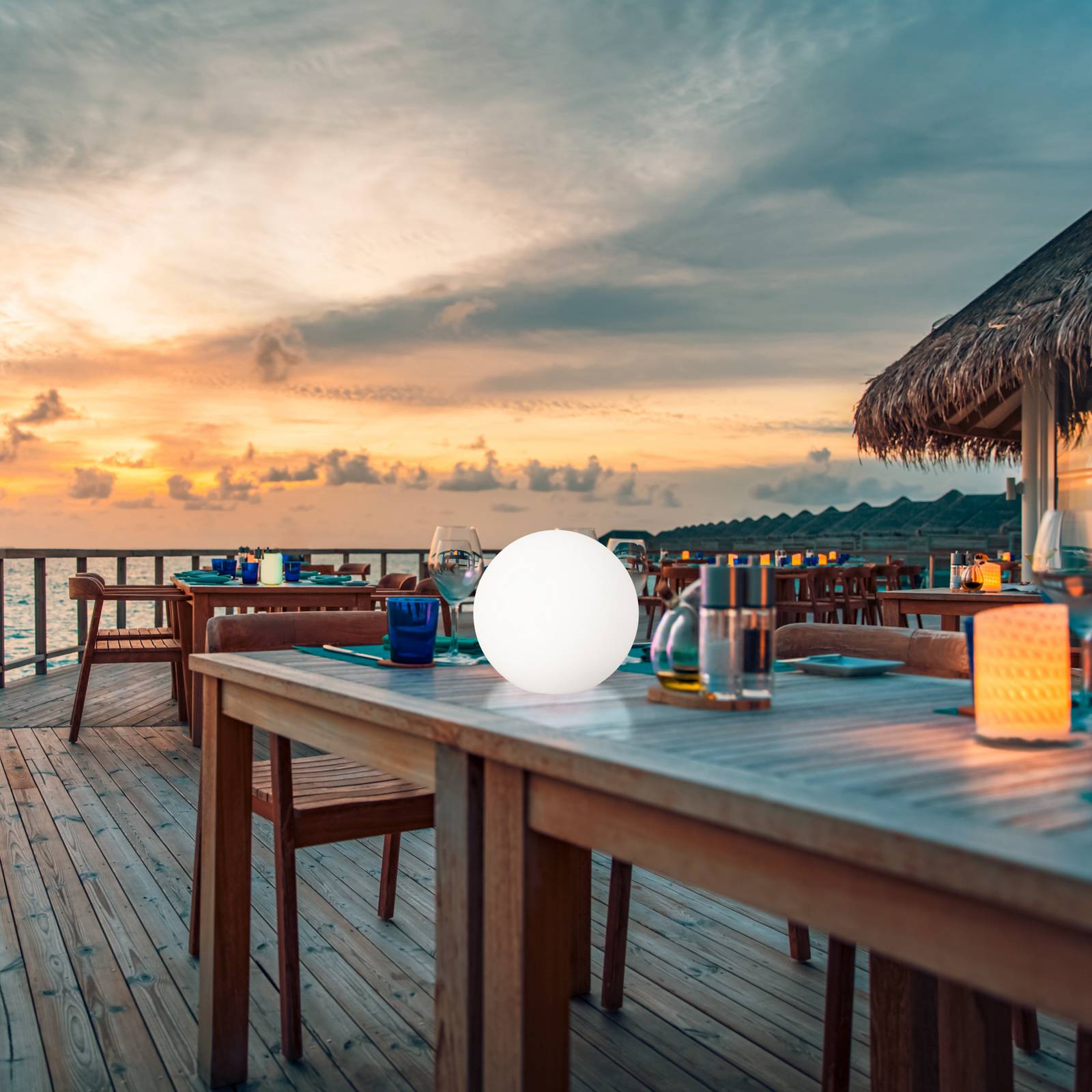 LED-Solar-Außenleuchte Dabus, Ø 30 cm, Kugel, weiß, Acryl günstig online kaufen