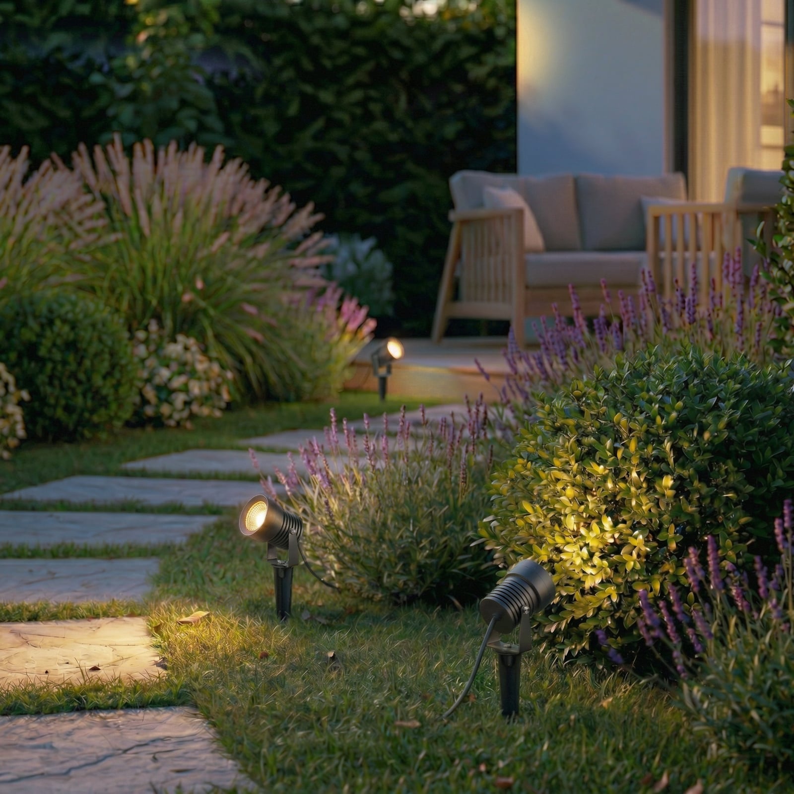 Projecteur d'extérieur LED Irina, piquet de terre, fiche, gris, métal