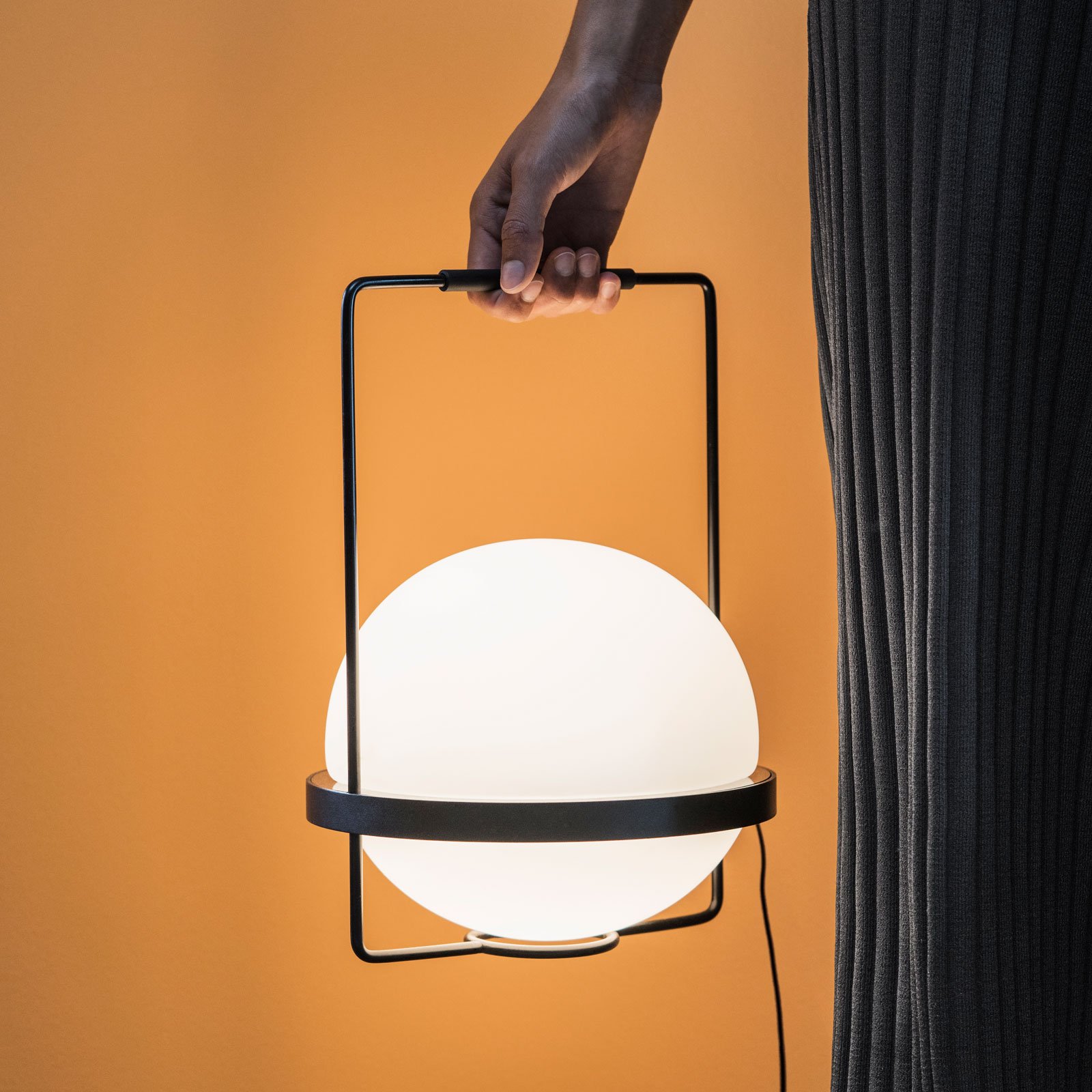 Palma 3740 LED-Tischleuchte aus Glas, grafit - Vibia Palma 3740 LED-Tischleuchte aus Glas, grafit - Vibia