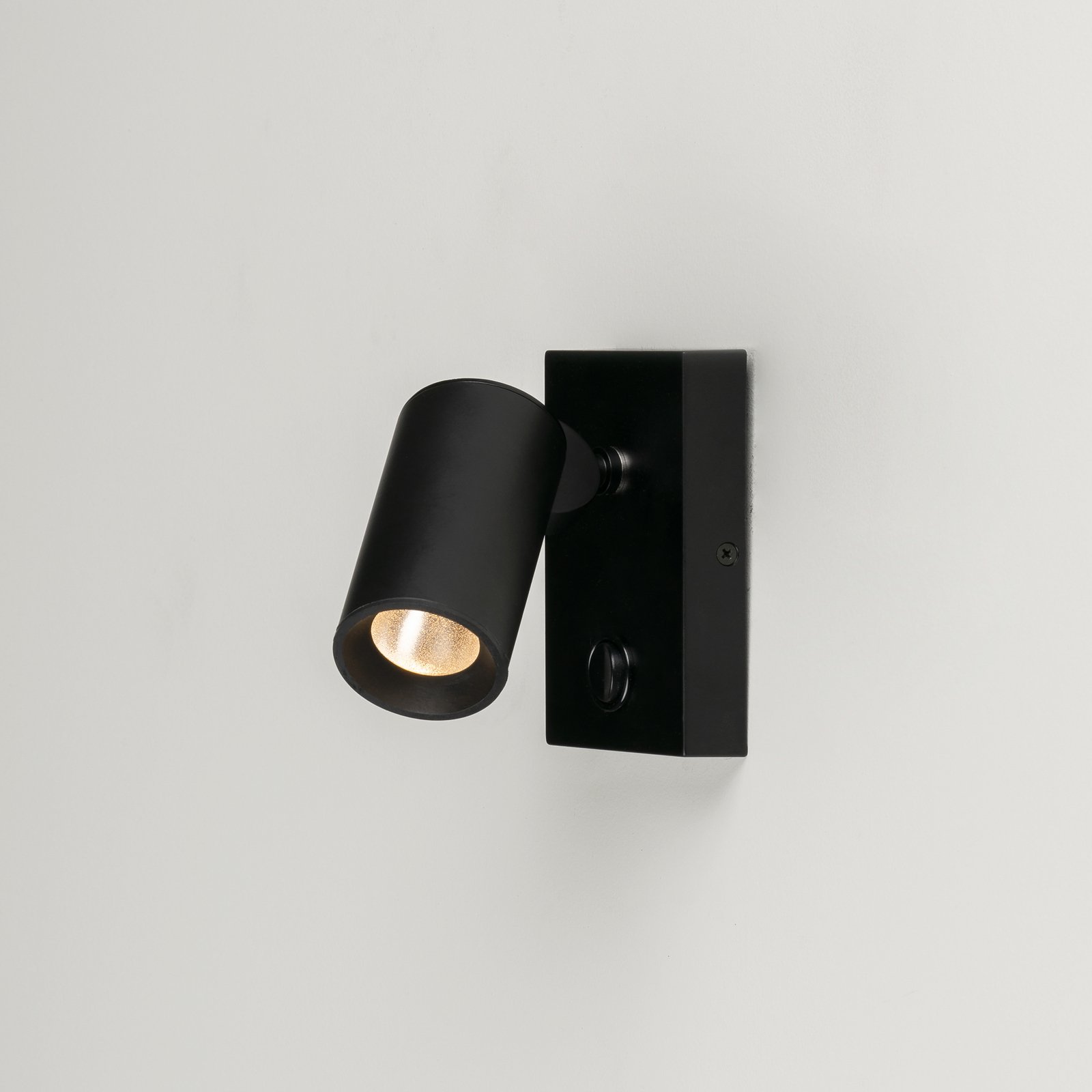 Milan Haul LED-væglampe, kantet, 1 lyskilde, sort