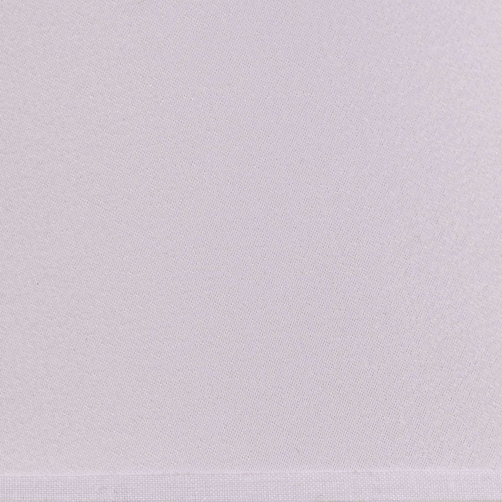 Kegleformet lampeskjerm, høyde 25,5 cm, hvit chintz