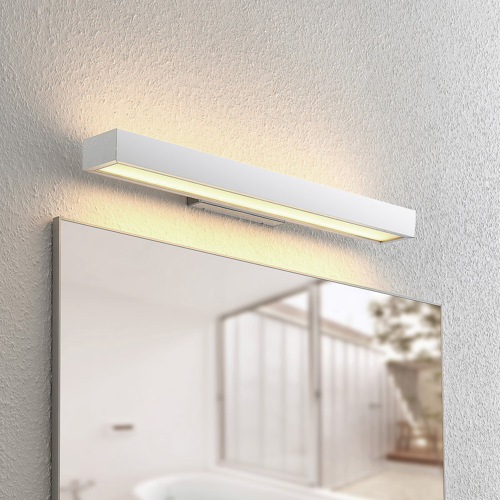 Lindby Janus LED-badkamer- en spiegellamp, 60 cm