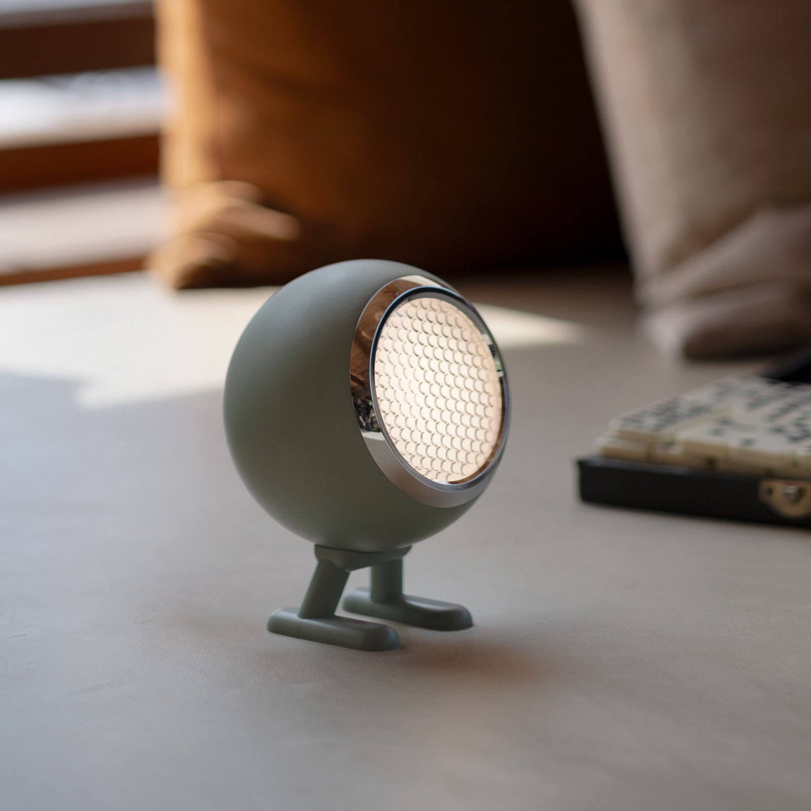 Norbitt 3.0 LED-batteridrevet bordlampe, grøn, CCT MR. WATTSON - Stue - Moderne - Aluminium - Kugle billede