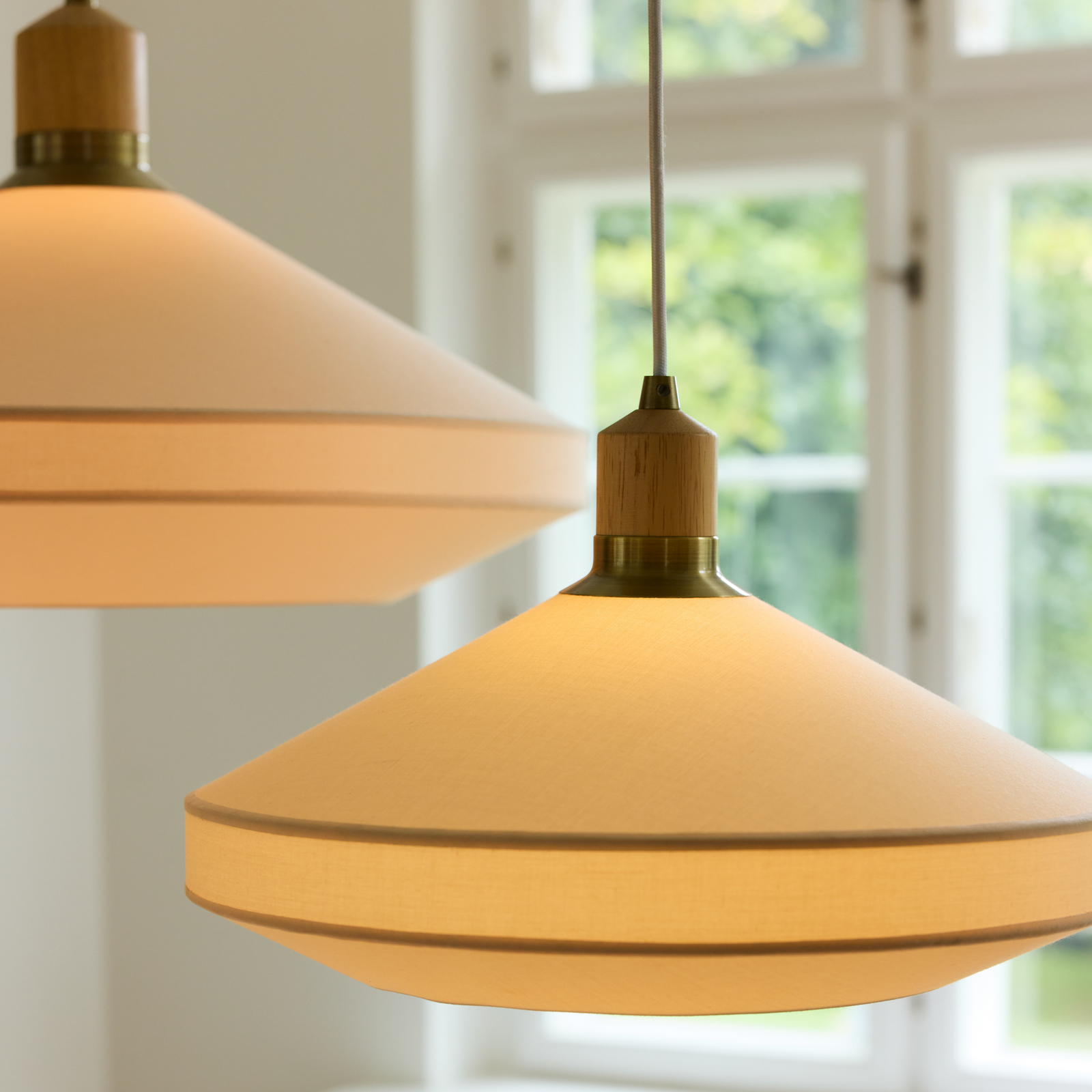 PARIS SOFT hanglamp, crème, textiel, Ø 24 cm - Halo Design PARIS SOFT hanglamp, crème, textiel, Ø 24 cm - Halo Design