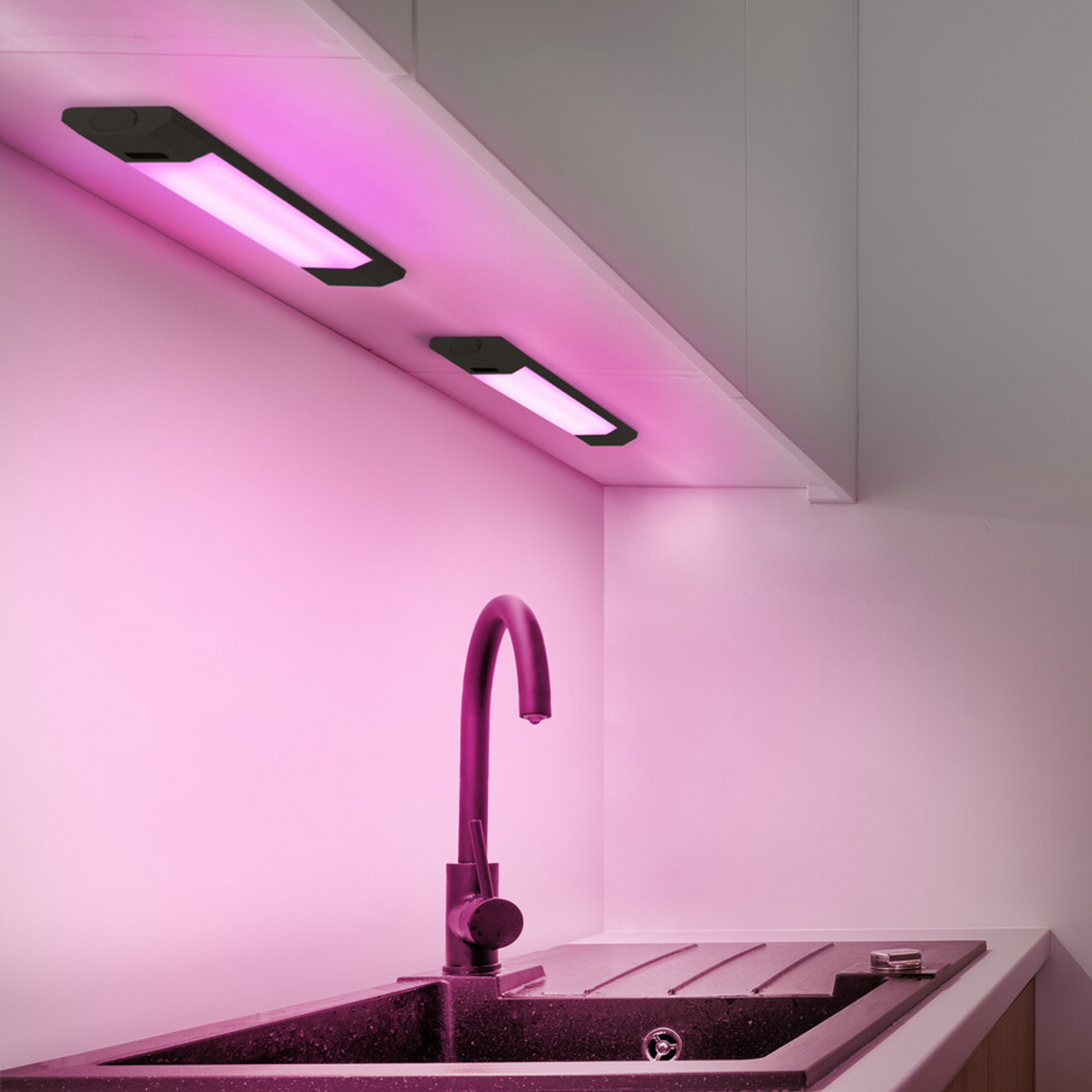 OSRAM LED podsvícení Linear Edge Sensor RGBW 30 cm černé