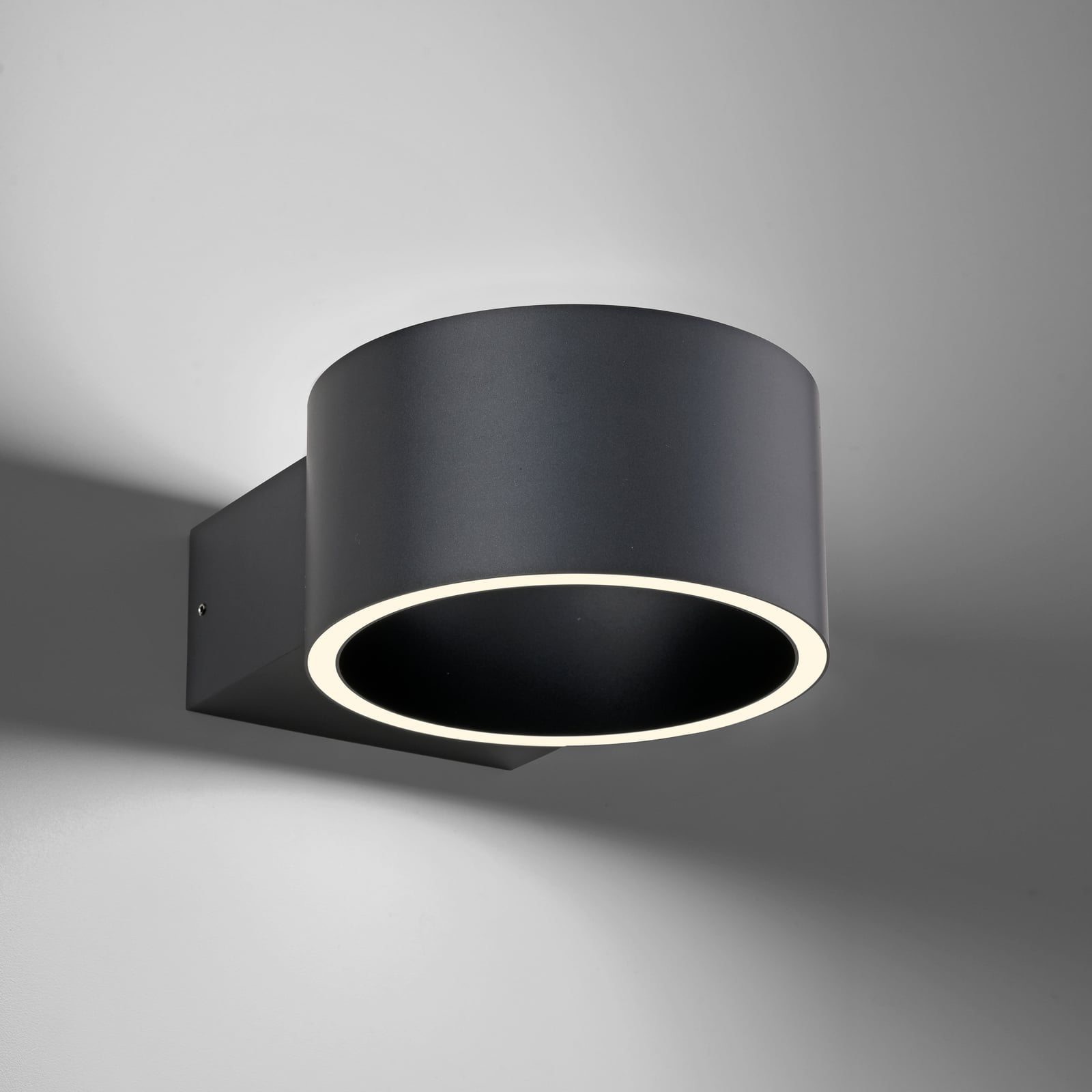 Clipse LED-Wandleuchte, mystic grey, Alu, Ø 15 cm - PURE Clipse LED-Wandleuchte, mystic grey, Alu, Ø 15 cm - PURE