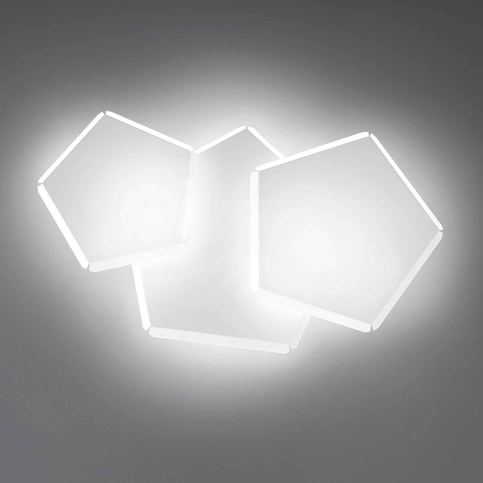 LED-Wandleuchte Pleiadi in weiß, dreiflammig