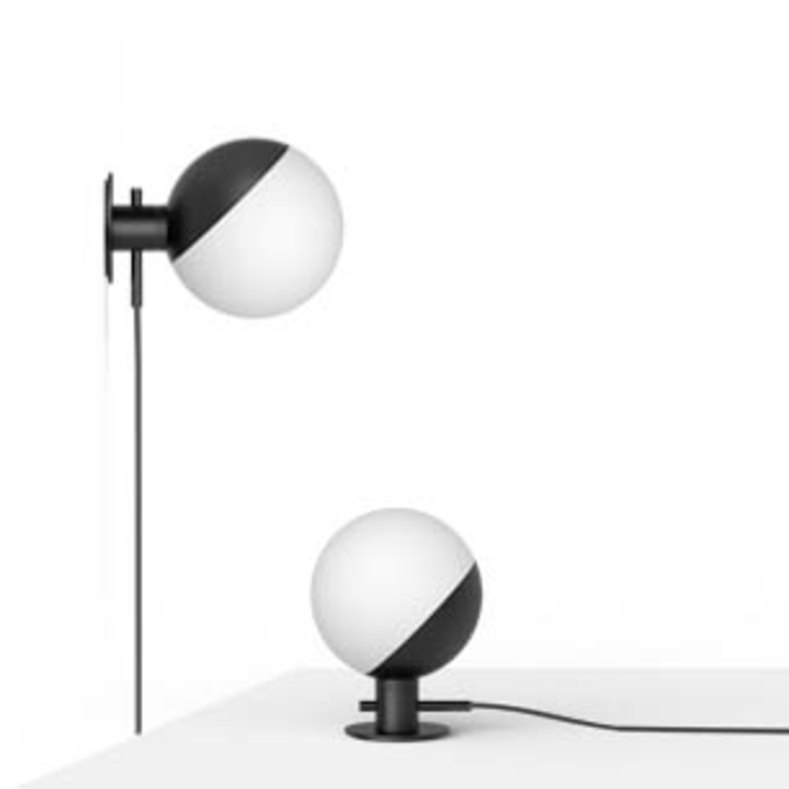 GRUPA Baluna table lamp with a small foot