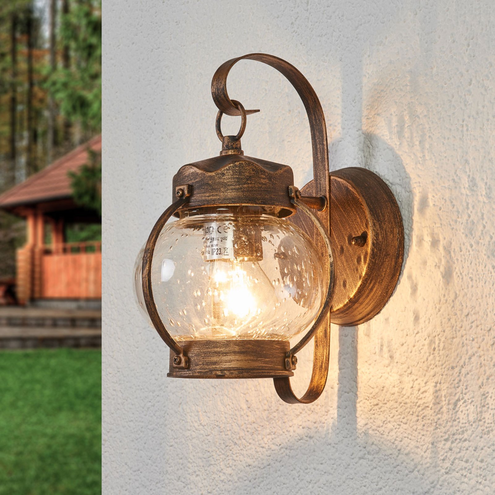 Margerite outdoor wall light with bubble glass