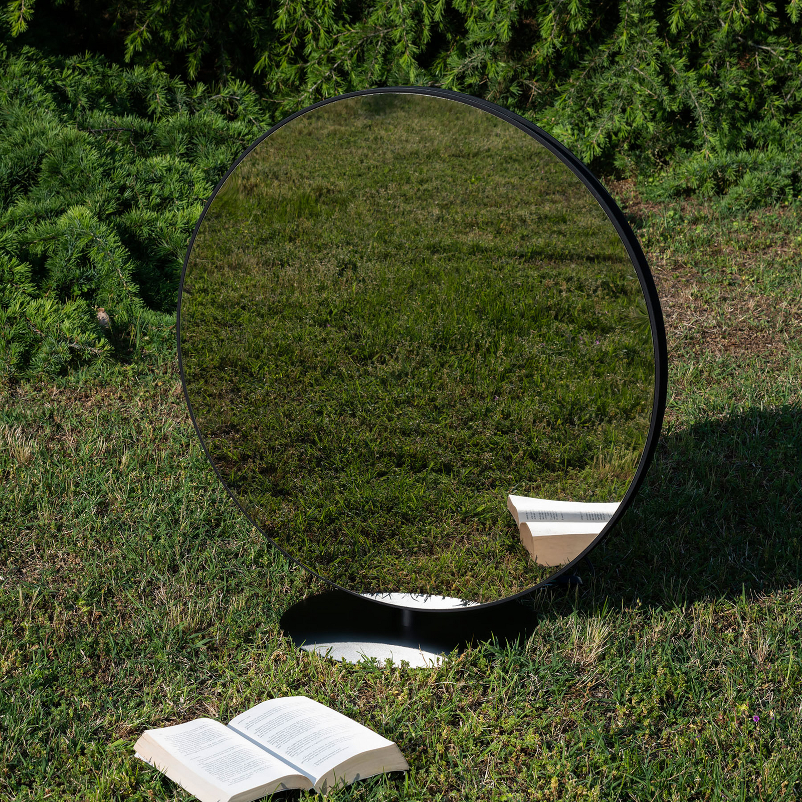 Artemide Se|eS espejo de pie LED negro altura 73cm
