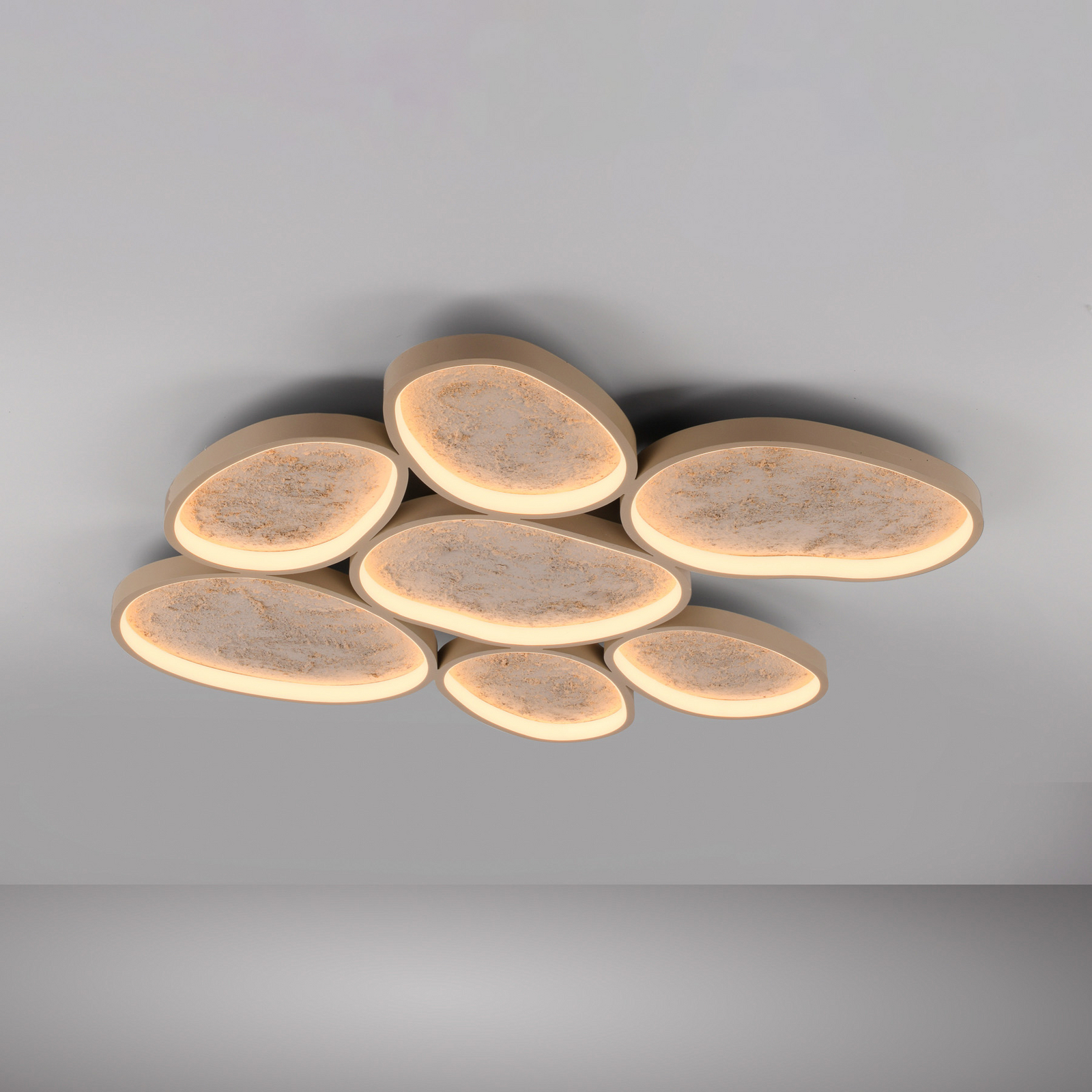 Moonbraker 7 LED ceiling light, sand beige, 3,000K, dimmable