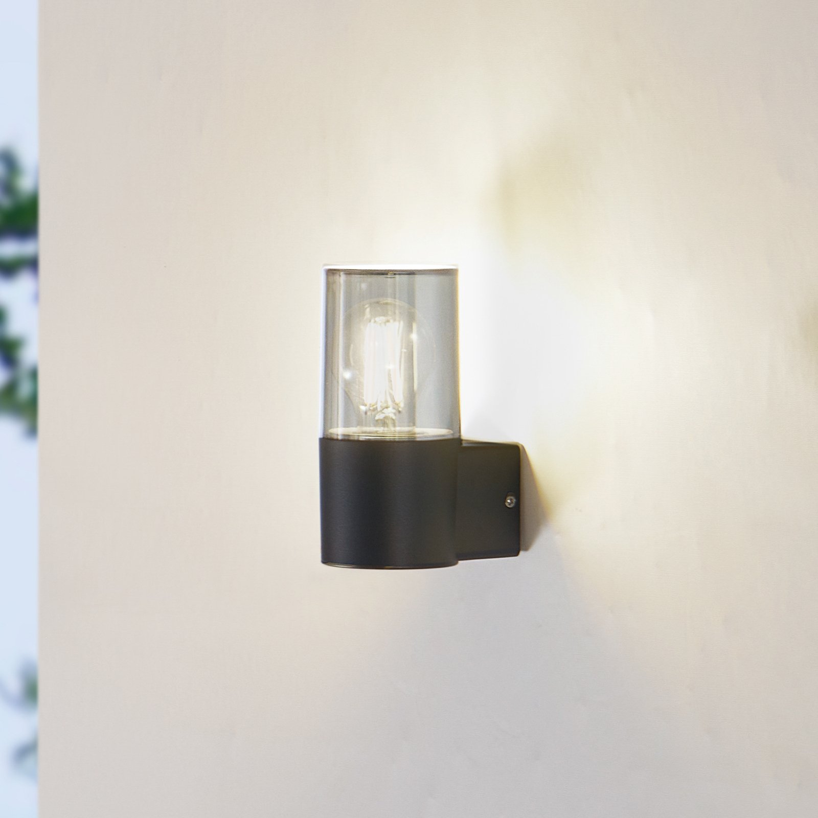 Lindby outdoor wall light Heulo, Ø 8 cm, smoky grey, aluminium