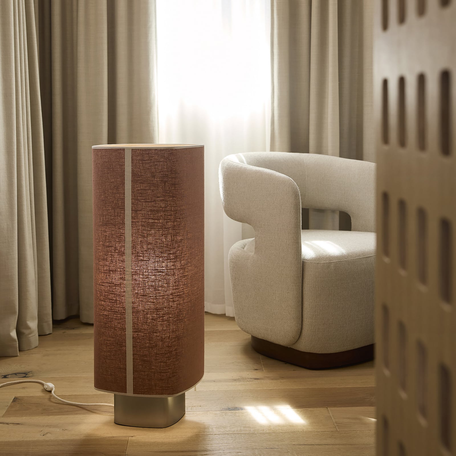 Piantana Dolce, marrone sughero - MARKET SET