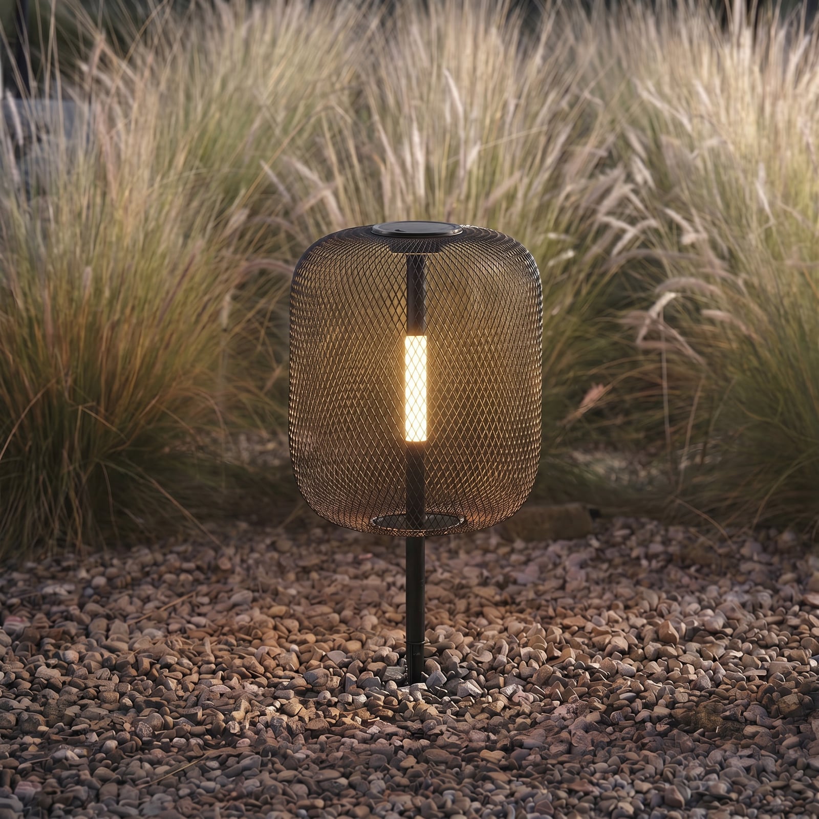 Lampa ogrodowa LED z panelem słonecznym Faylen, czarna, IP65 – Lucande