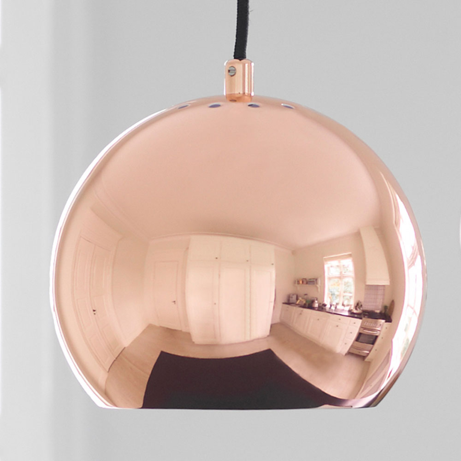 FRANDSEN Ball závesná lampa, Ø 18 cm, lesklá meď