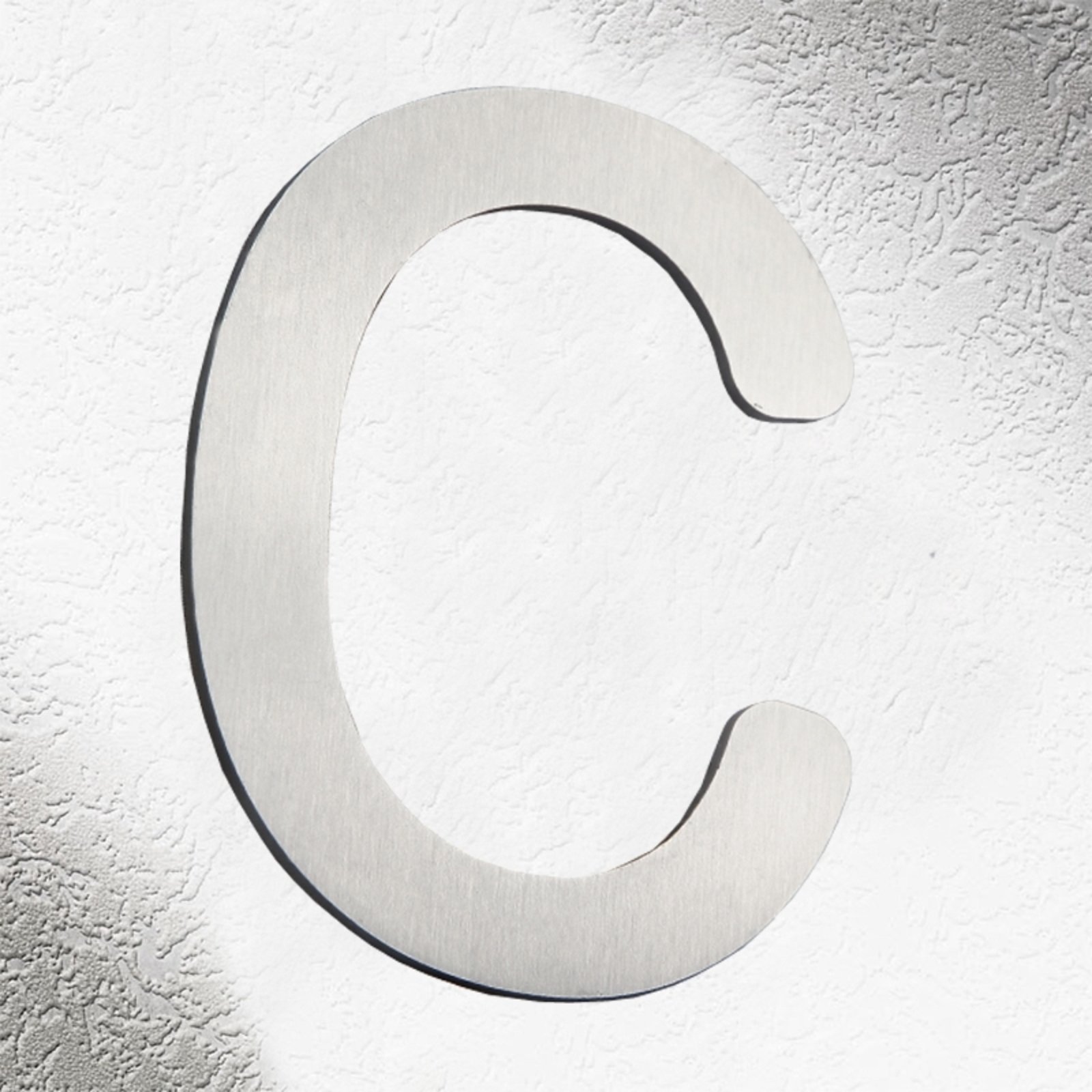 Huisnummers, goede kwaliteit - letters c