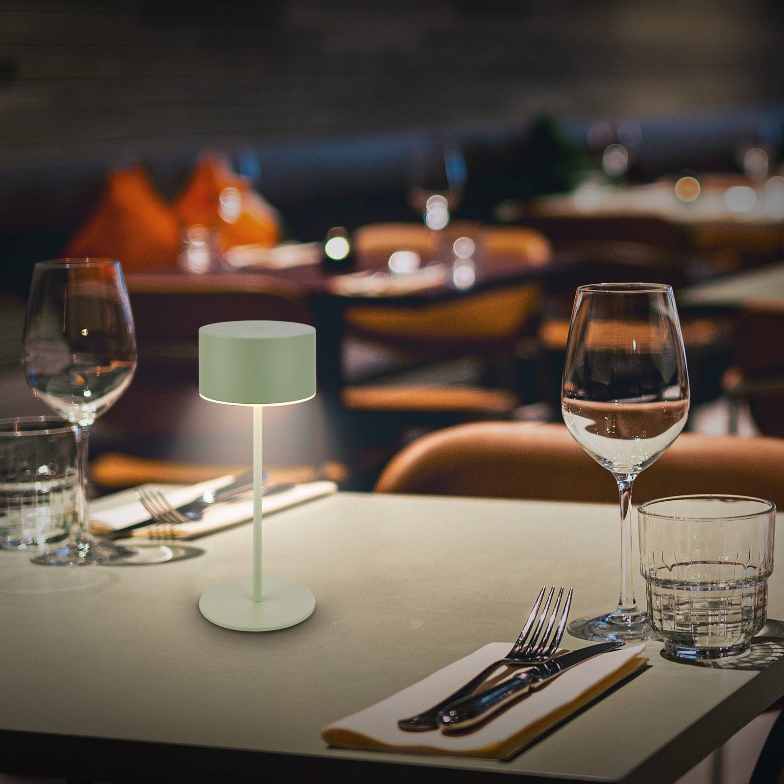 LED-Akku-Tischleuchte Kira, grün, Höhe 19 cm, IP44, touchdim günstig online kaufen