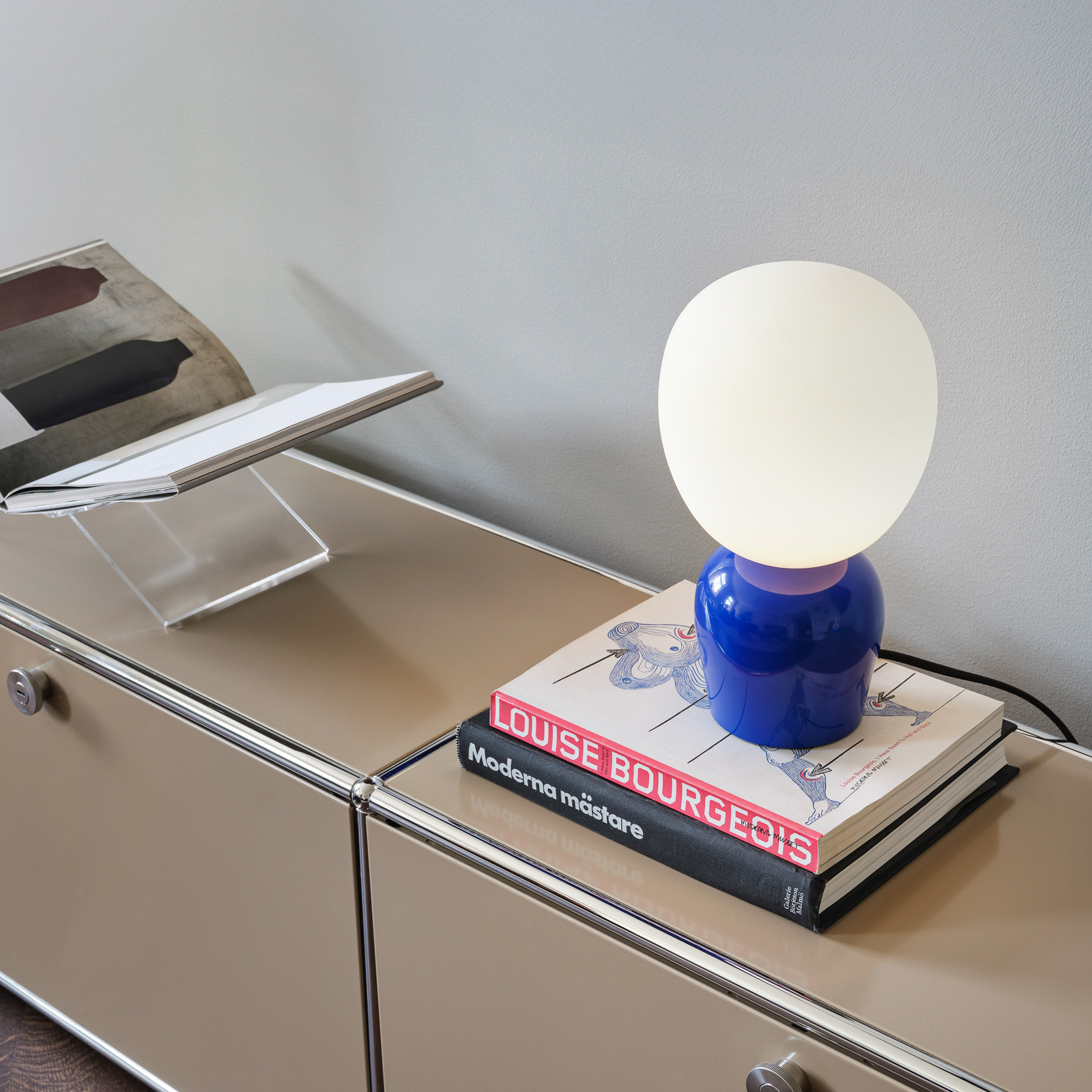 Lampe à poser Buddy, bleue, métal/verre, hauteur 33,5 cm - Belid