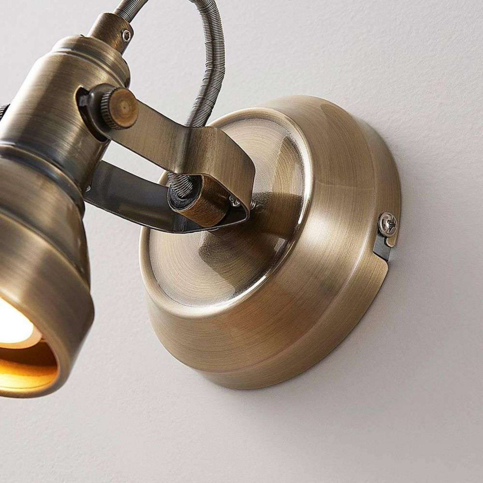 Perseas LED Applique da Parete Antique Brass - Lindby