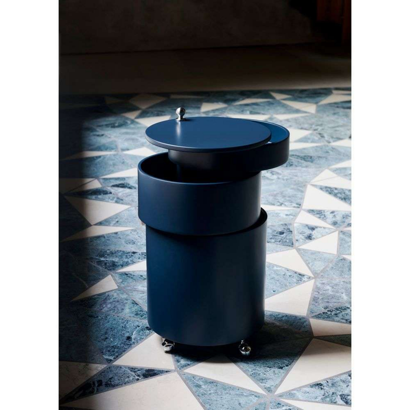 Barboy High Gloss Side Table Blue - Verpan