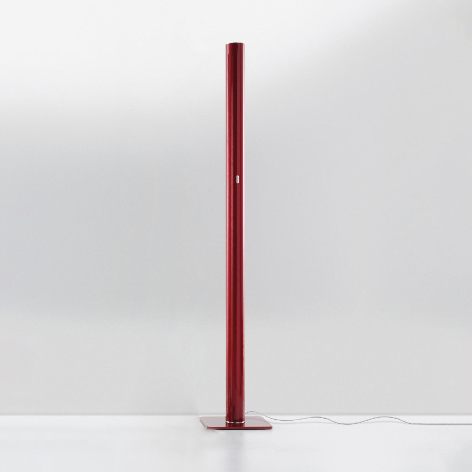 Ilio Gulvlampe 5000K Red - Artemide