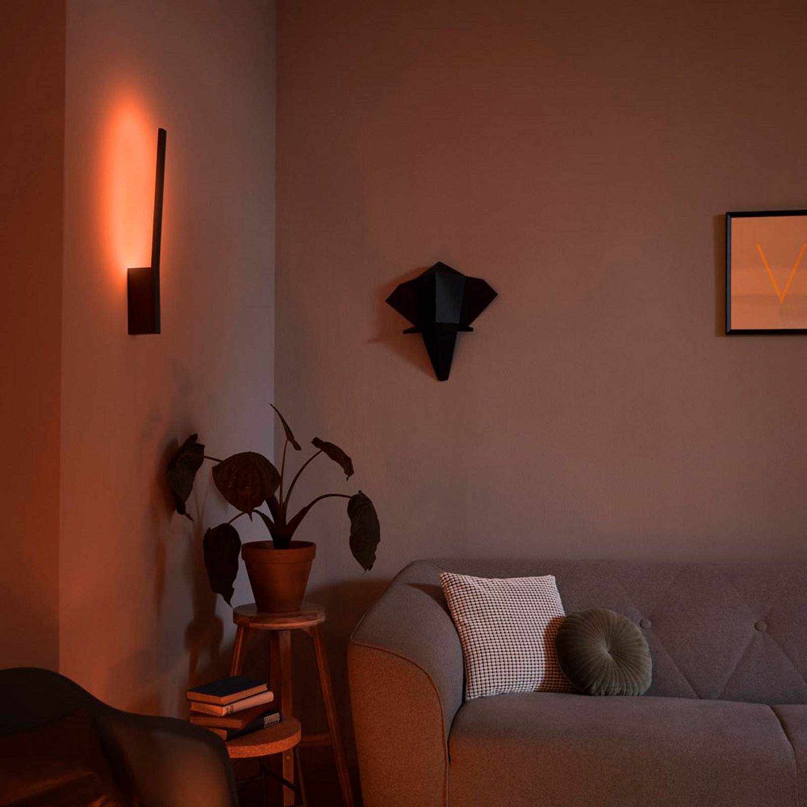 Liane Hue Aplică de Perete Black Bluetooth White/Color Amb. - Philips Hue