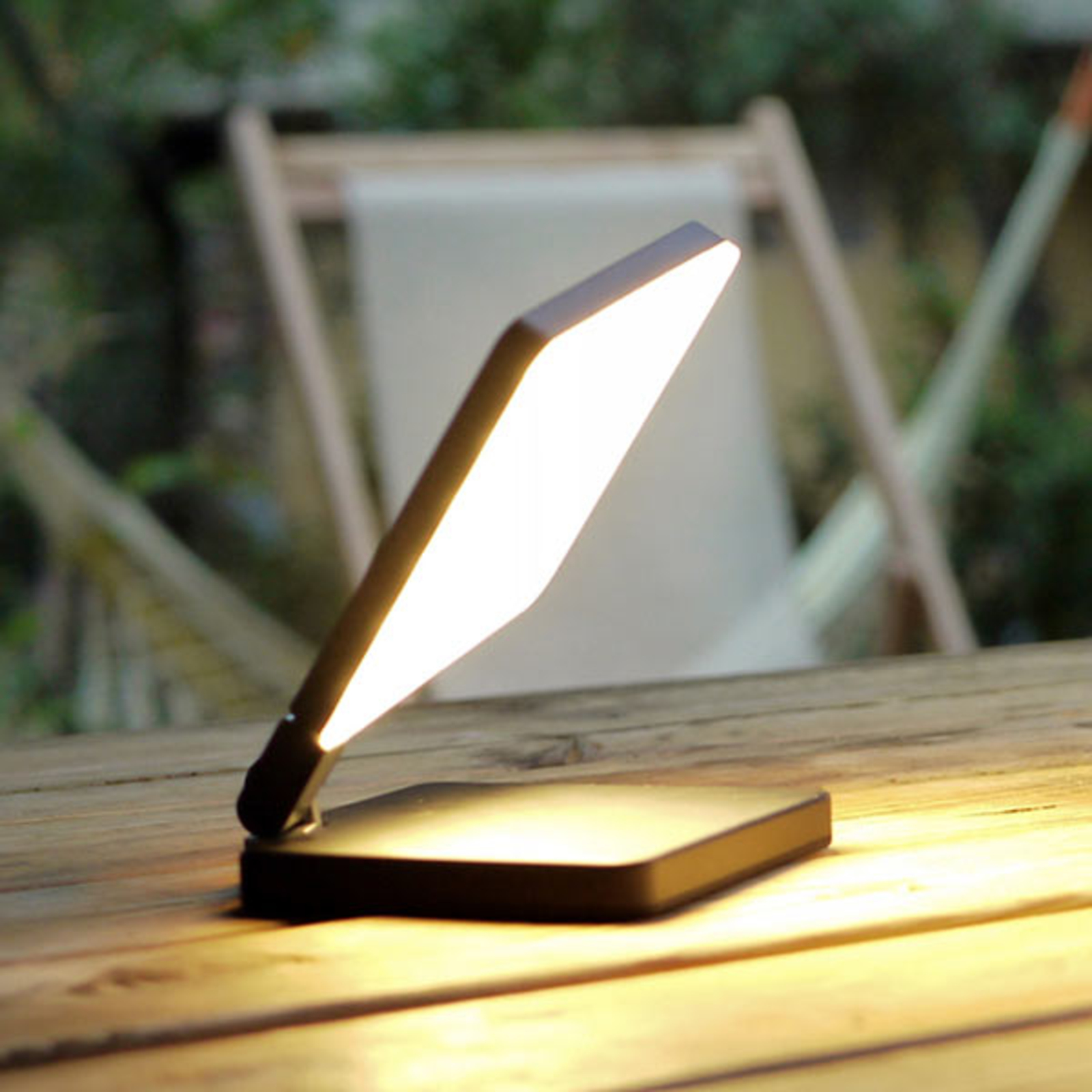 Nimbus Roxxane Fly LED table lamp, black, for Living / Dining Room, aluminium, die-cast zinc, 5.5 W, energy efficiency: A+, L: 14 cm, W: 13.7 cm