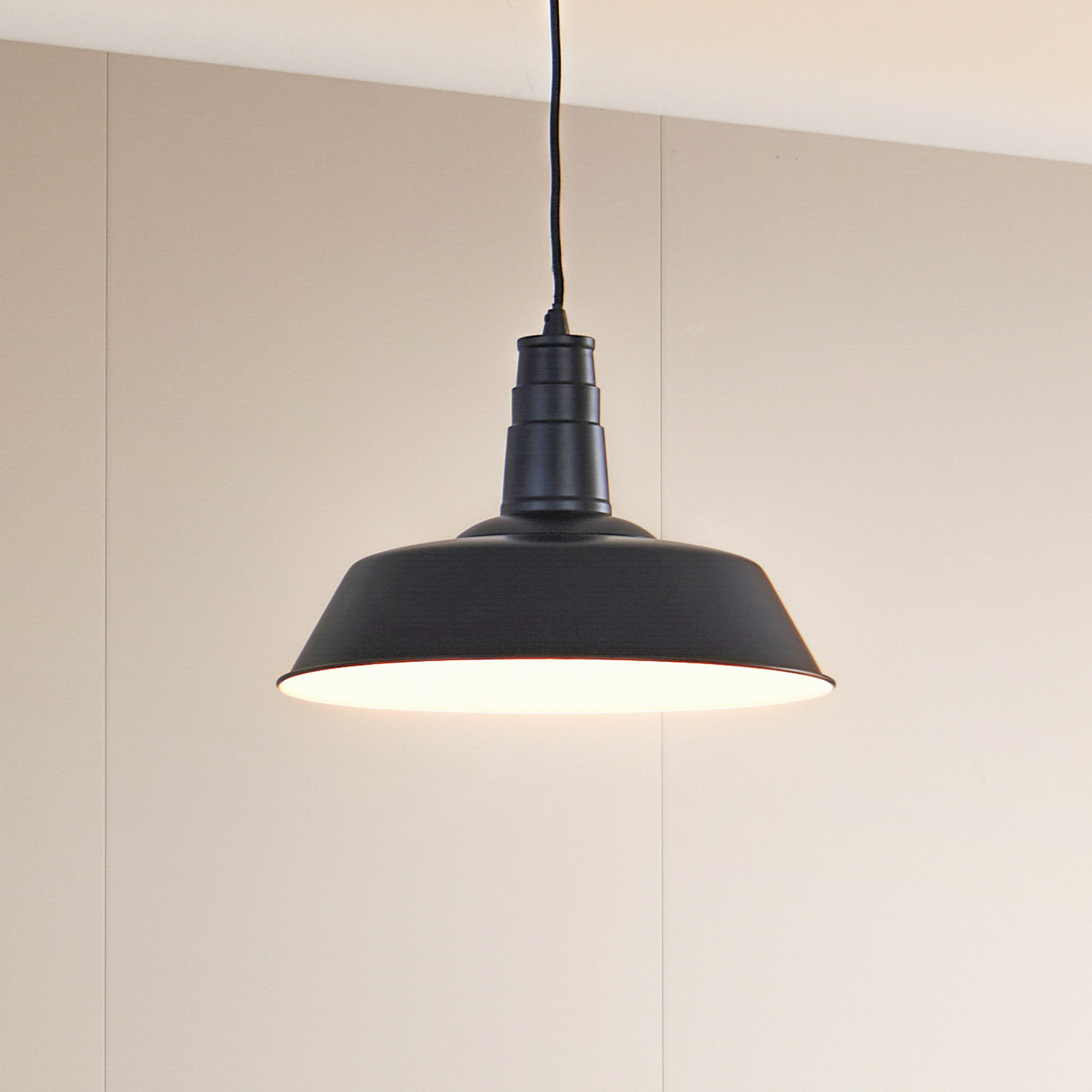 Lindby Laylan pendant light, black/white, Ø 36 cm, metal