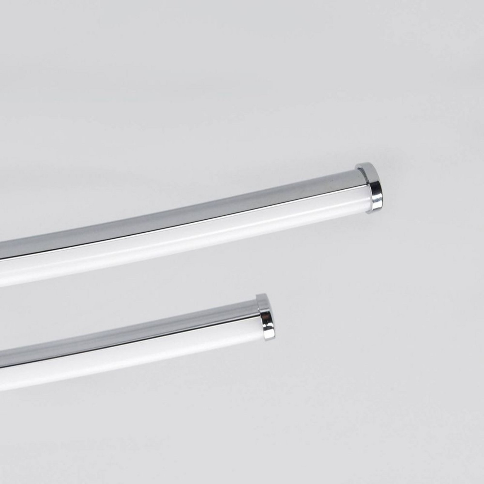 Yael Kattovalaisin Chrome/White - Lindby