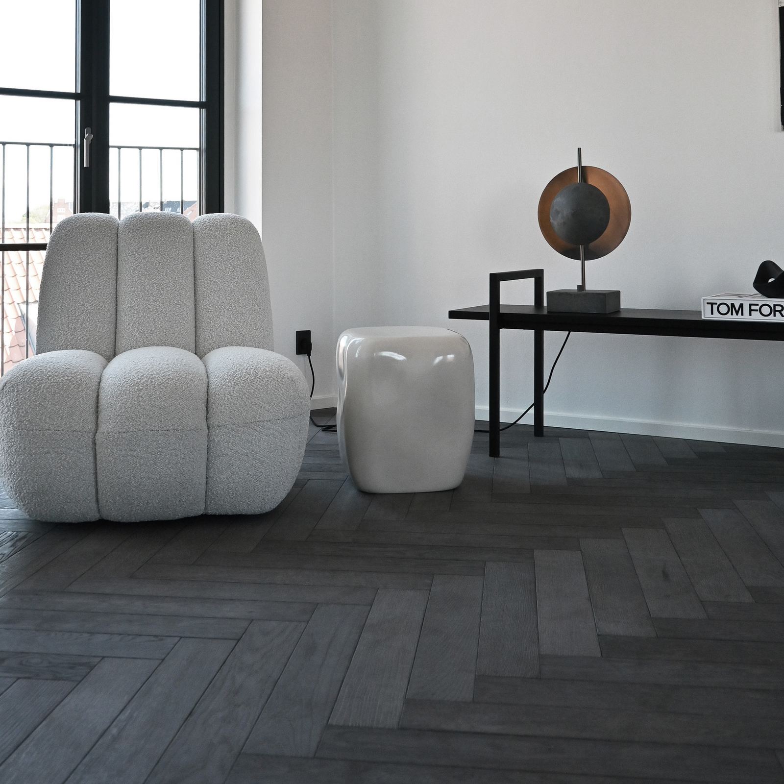 Stolik pomocniczy Ishi, biały, szerokość 31 cm, szkło – 101 Copenhagen