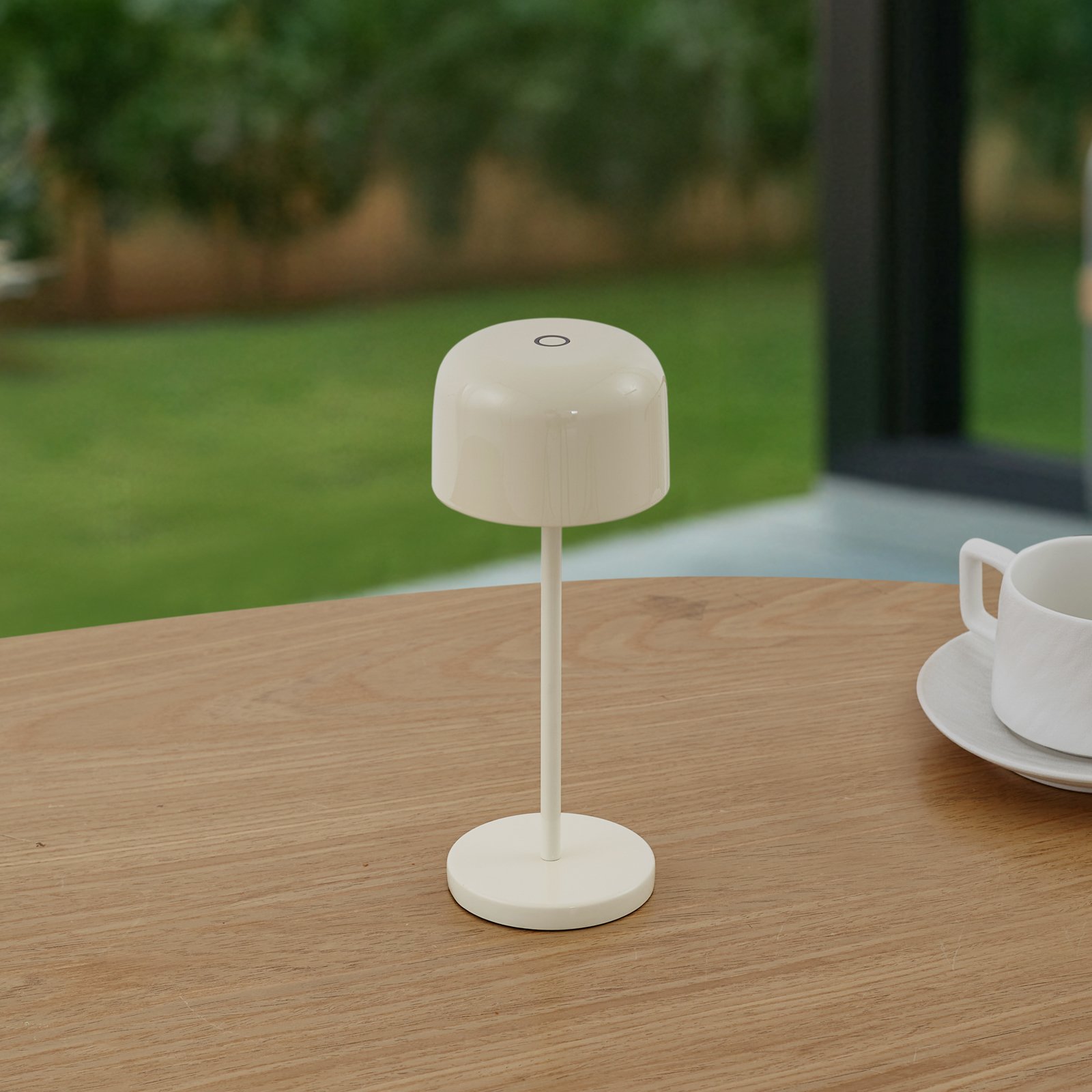 Quill LED rechargeable table lamp, CCT, beige, dimmable - Lucande Quill LED rechargeable table lamp, CCT, beige, dimmable - Lucande