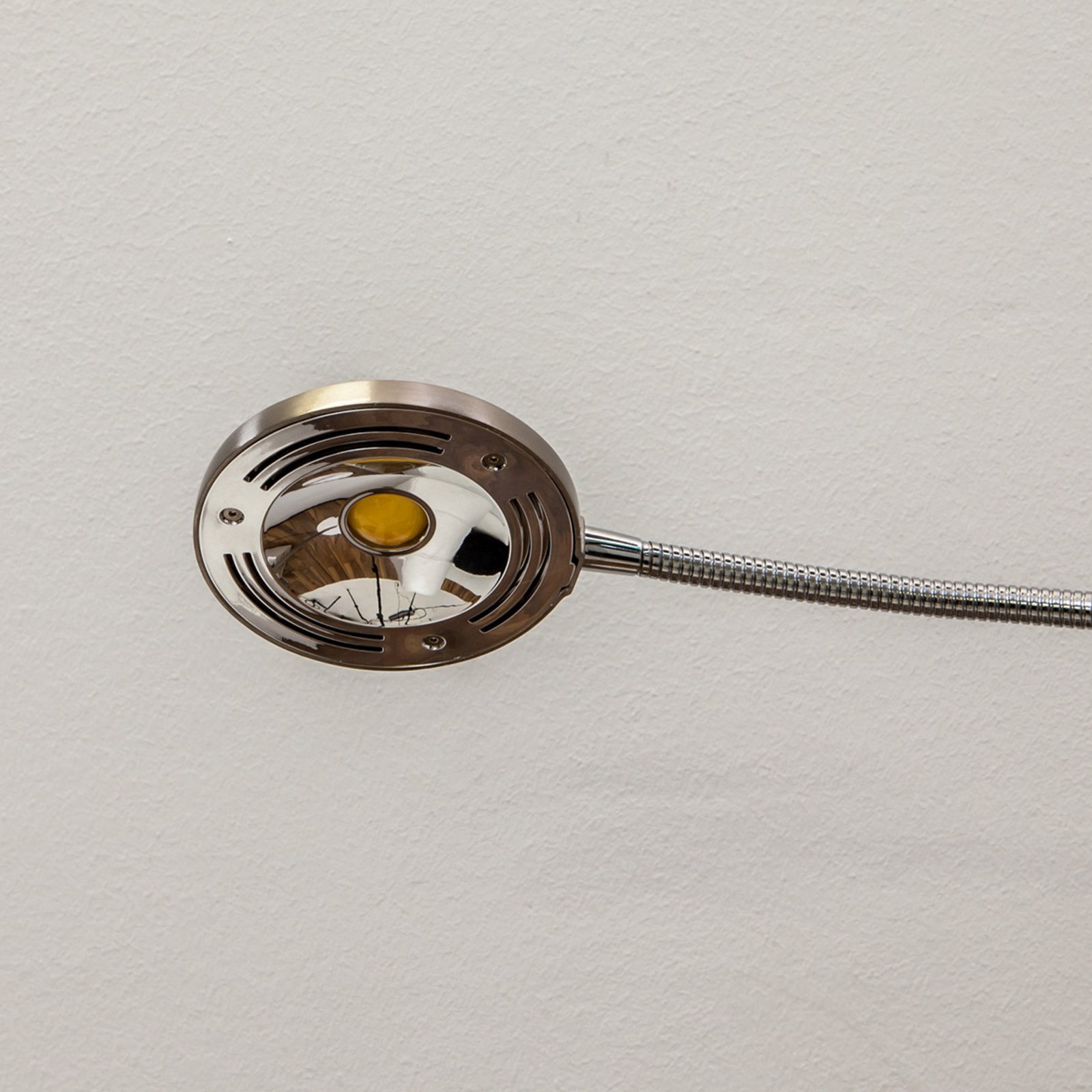 Malea LED Vloerlamp w/Arm Matt Nickel - Lindby